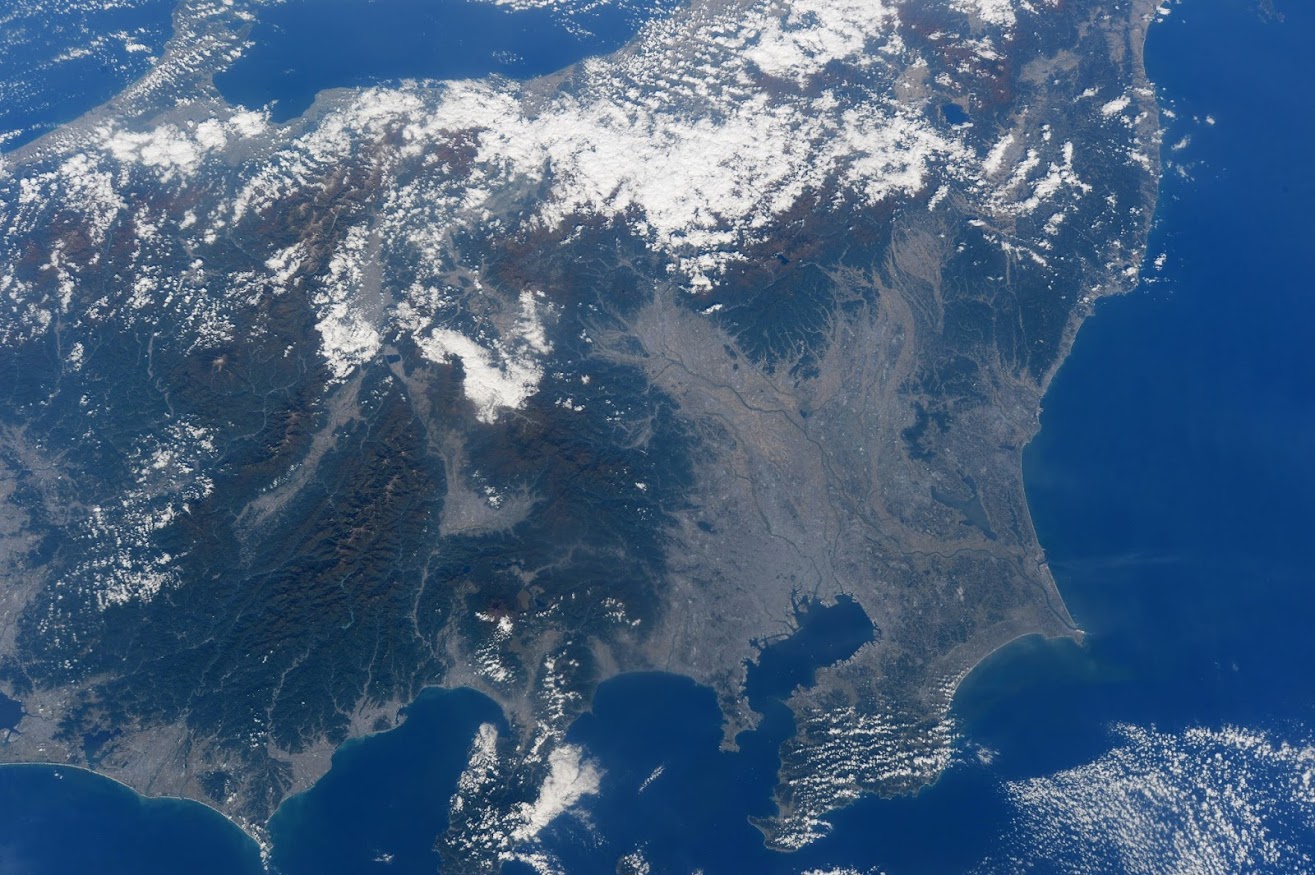 [:ja]【宇宙からの地球絶景】No.107: 本州[:en][Earthview Wonders] No.107: Japan’s Honshu Island[:]