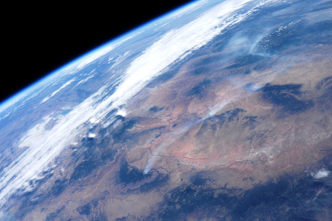 [:ja]【宇宙からの地球絶景】No.169: アメリカ🇺🇸とメキシコ🇲🇽の国境[:en][Earthview Wonders] No.169: US🇺🇸-Mexico🇲🇽 Border[:]