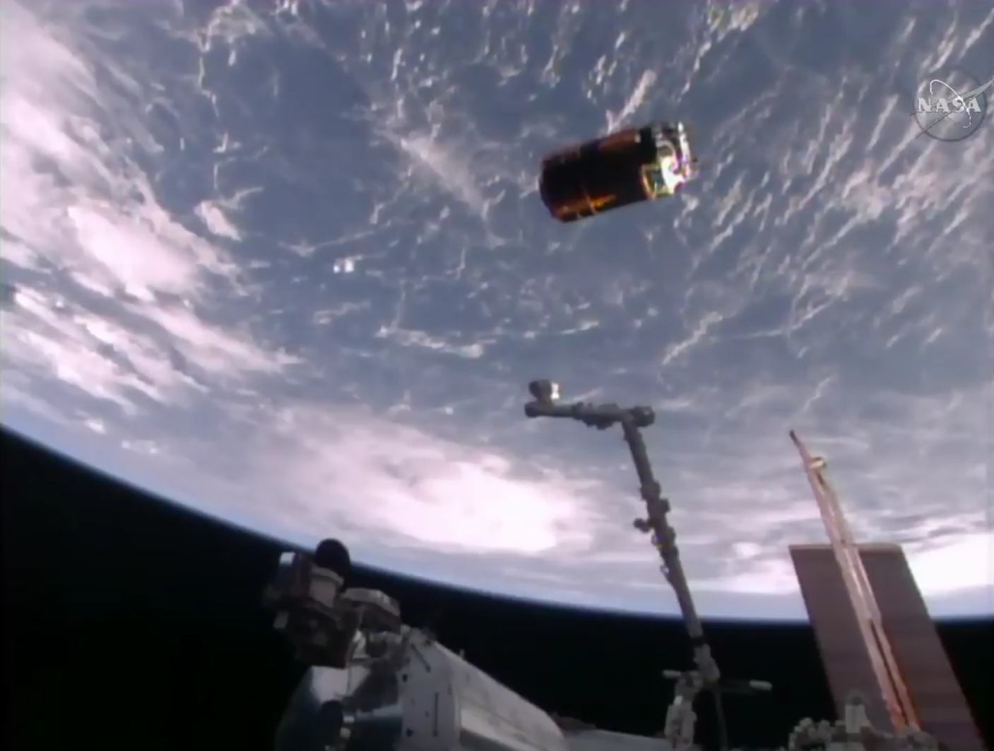 [:ja]【宇宙からの地球絶景】【動画】No.176: こうのとり6号の分離[:en][Earthview Wonders][Video] No.176: HTV-6 Release from ISS[:]