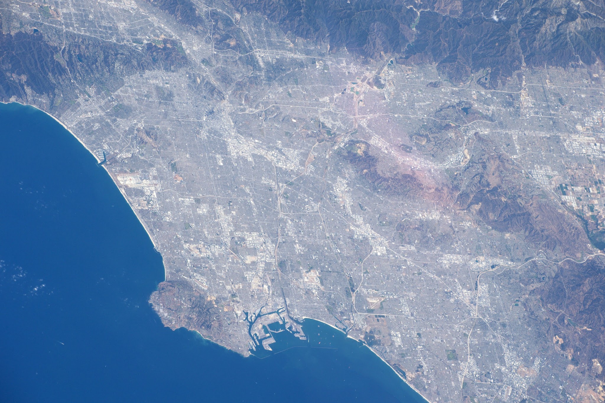 [:ja]【宇宙からの地球絶景】No.223: ロサンゼルス🇺🇸[:en][Earthview Wonders] No.223: Los Angeles, U.S.🇺🇸[:]