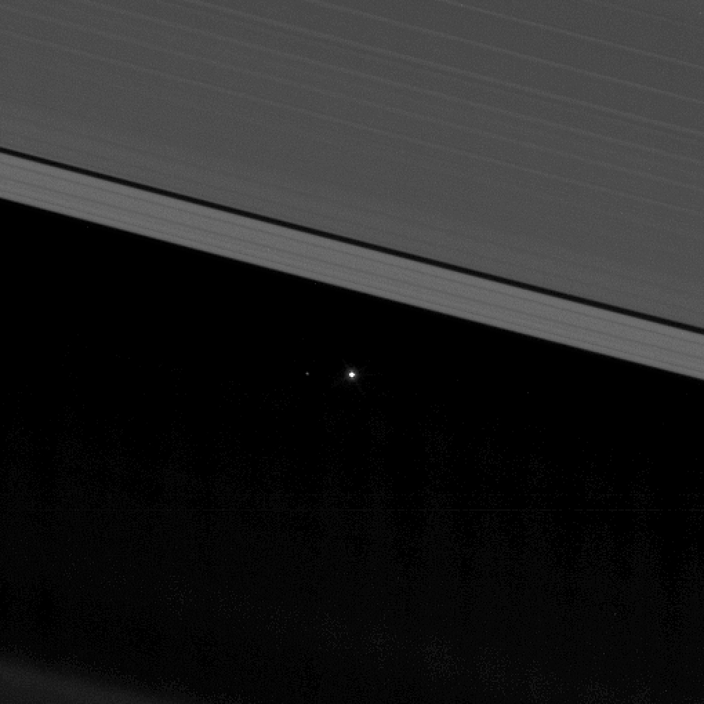 [:ja]【宇宙からの地球絶景】No.233: 土星からの地球と月[:en][Earthview Wonders] No.233: Earth and Moon from Saturn[:]