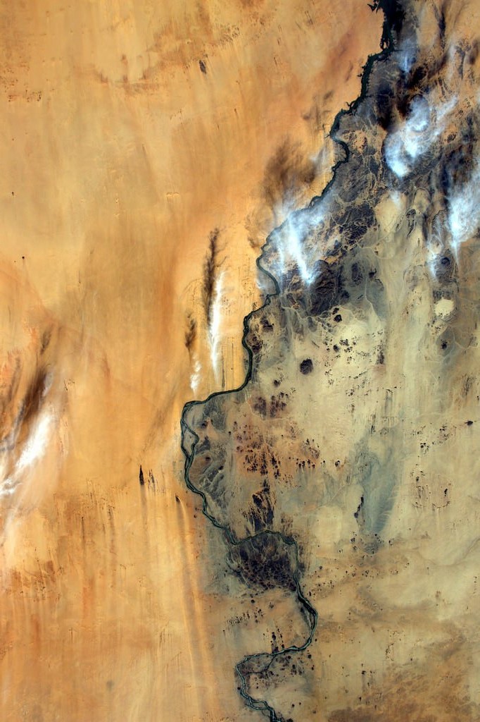 [:ja]【宇宙からの地球絶景】No.241: スーダンのナイル川🇸🇩[:en][Earthview Wonders] No.241: Nile River in Sudan🇸🇩[:]