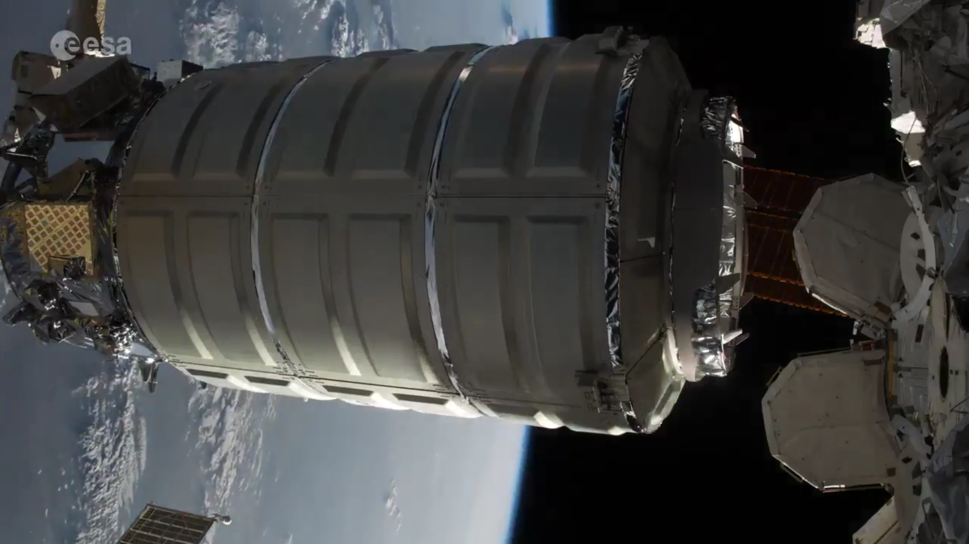 [:ja]【宇宙からの地球絶景】【動画】No.240: 補給船シグナス[:en][Earthview Wonders][Video] No.240: Cygnus Cargo[:]