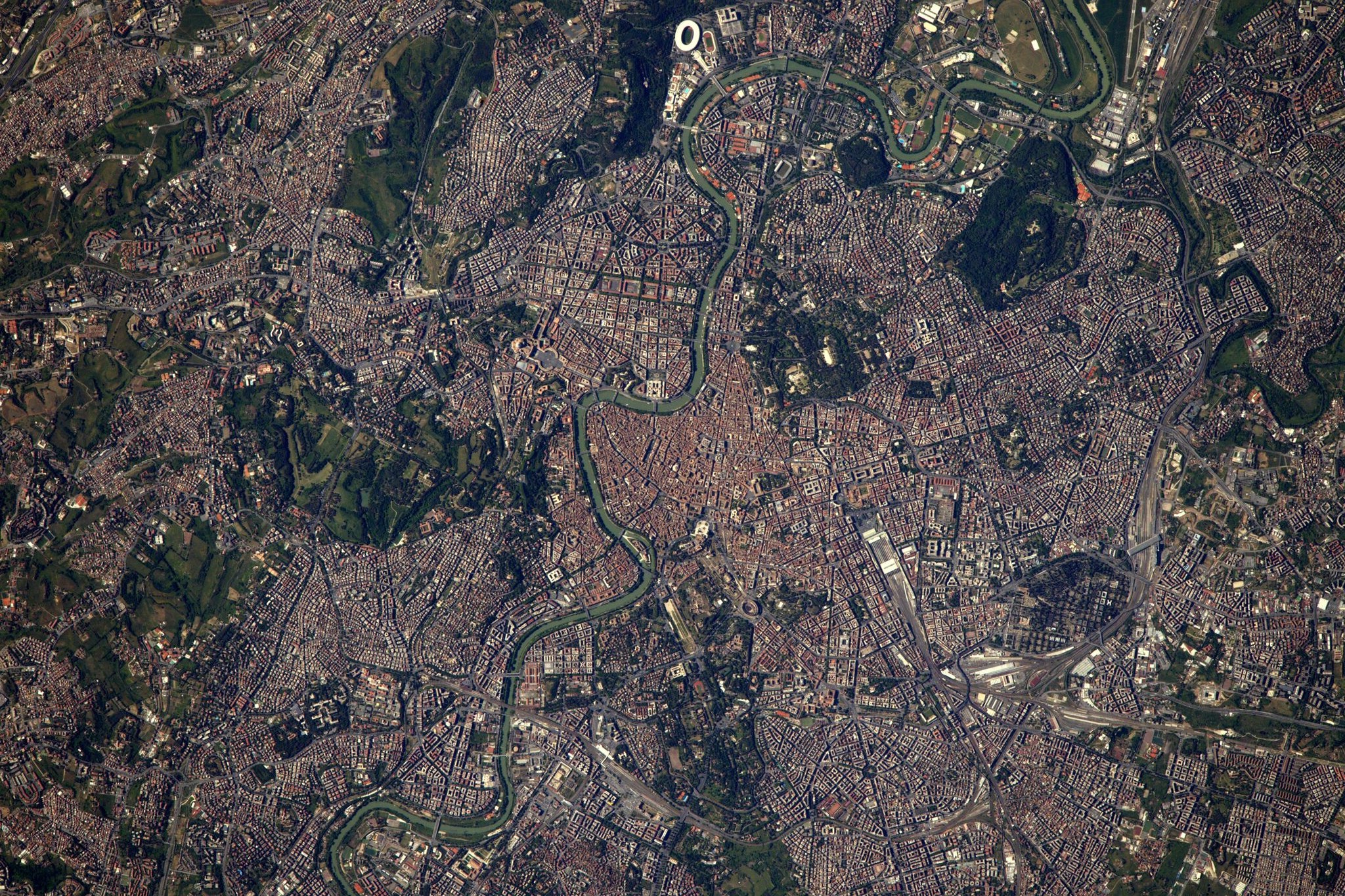 [:ja]【宇宙からの地球絶景】No.292: ローマとバチカン🇮🇹🇻🇦[:en][Earthview Wonders] No.292: Rome and Vatican🇮🇹🇻🇦[:]