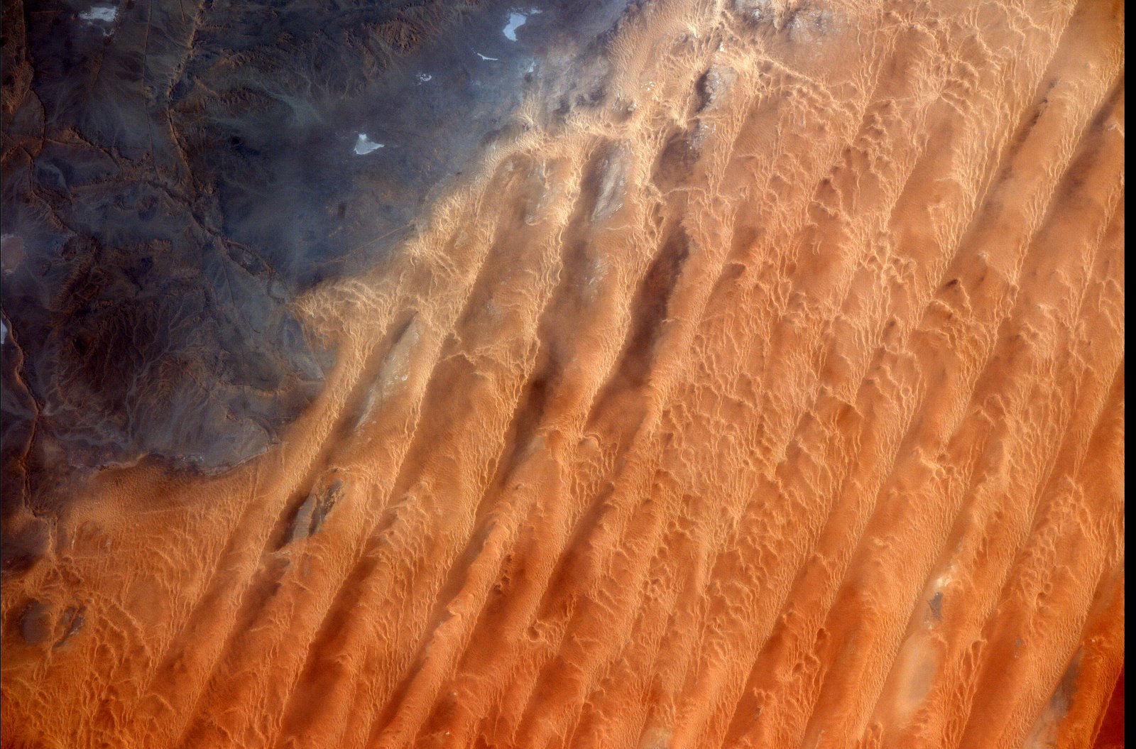 [:ja]【宇宙からの地球絶景】No.349: マリの砂漠🇲🇱[:en][Earthview Wonders] No.349: Desert of Mali🇲🇱[:]