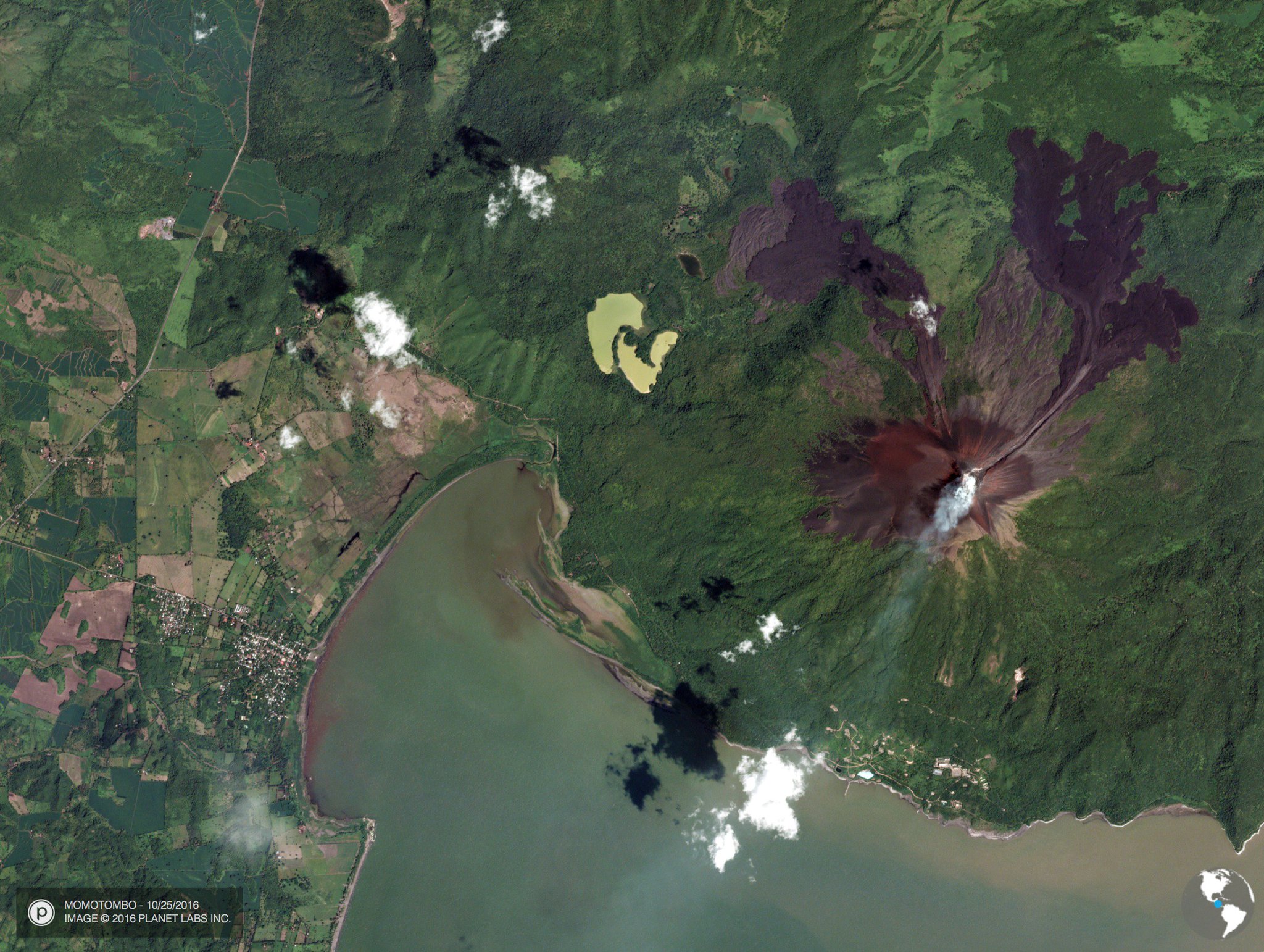 [:ja]【宇宙からの地球絶景】No.347: ニカラグアのモモトンボ火山🇳🇮[:en][Earthview Wonders] No.347: Momotombo Volcano of Nicaragua🇳🇮[:]