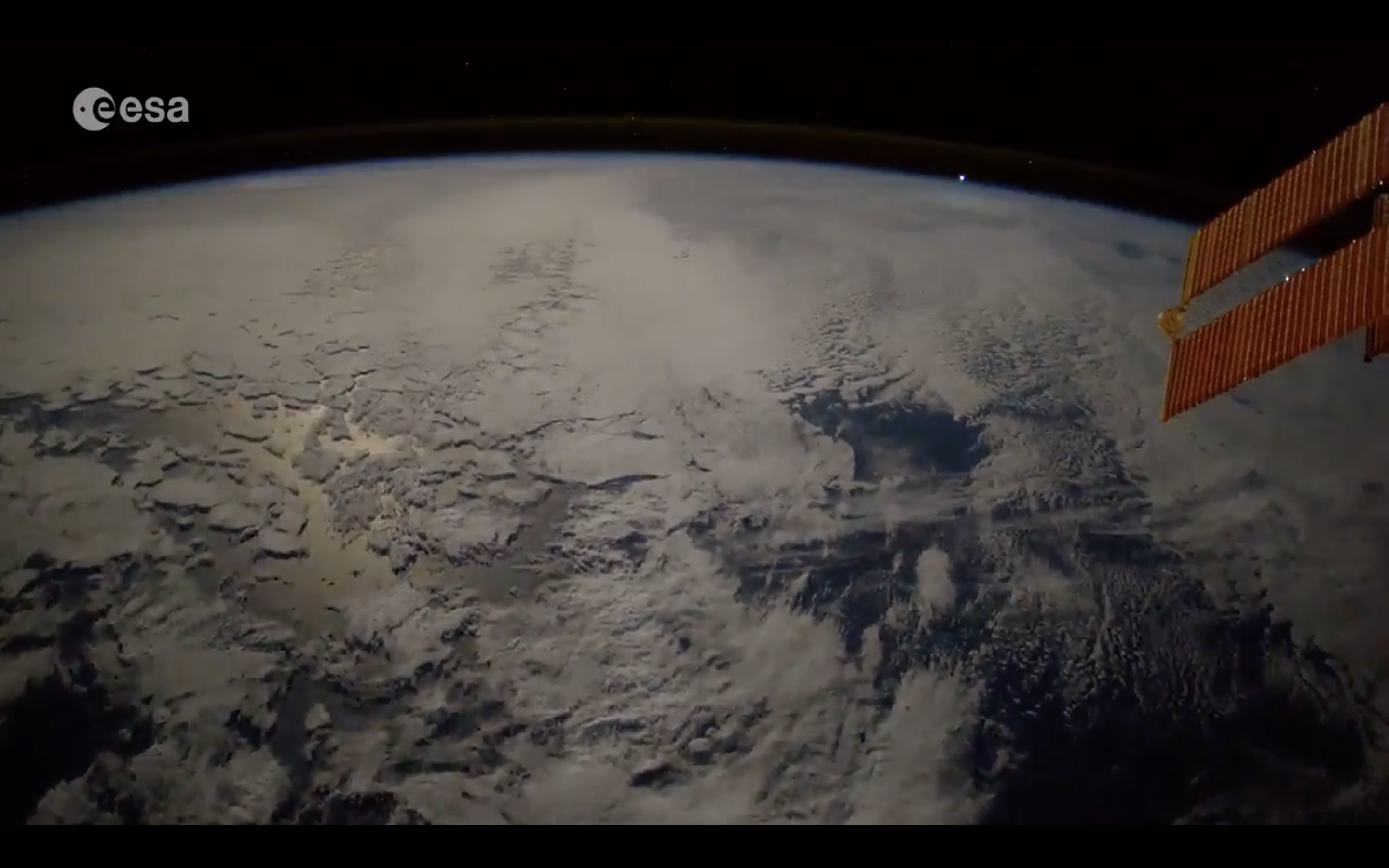 [:ja]【宇宙からの地球絶景】【動画】No.383: 流れ星[:en][Earthview Wonders][Video] No.383: Meteor Taken From Space[:]