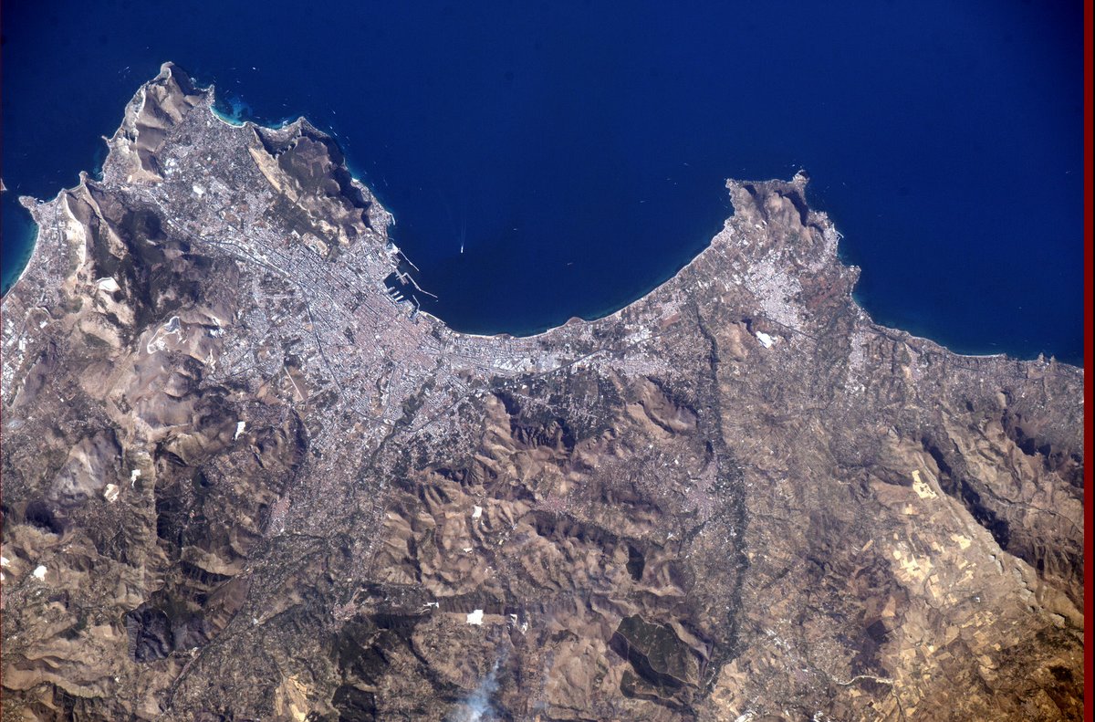 [:ja]【宇宙からの地球絶景】No.422: イタリア・シチリアのパレルモ🇮🇹[:en][Earthview Wonders] No.422: Palermo, Sicily, Italy🇮🇹[:]