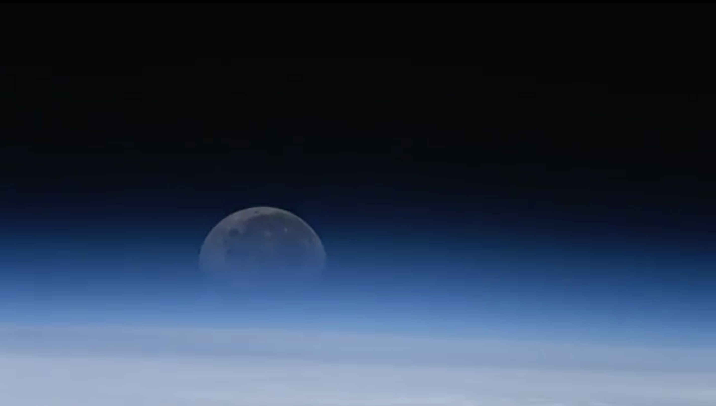 [:ja]【宇宙からの地球絶景】【動画】No.417: 月の入り[:en][Earthview Wonders][Video] No.417: Moonset[:]
