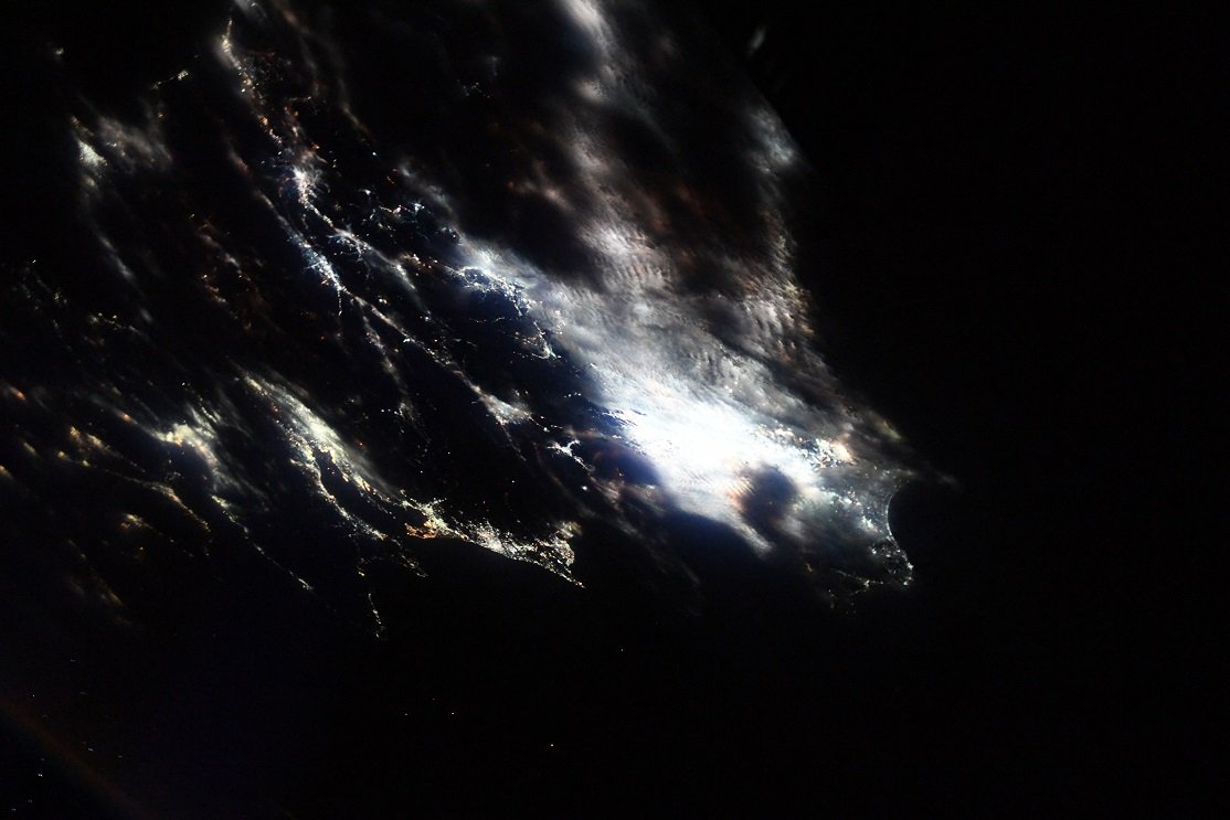[:ja]【宇宙からの地球絶景】No.427: 東京の雪🇯🇵[:en][Earthview Wonders] No.427: Snowy Tokyo🇯🇵[:]