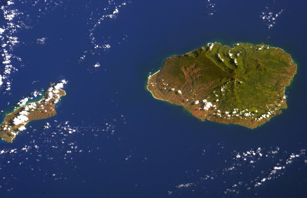 [:ja]【宇宙からの地球絶景】No.495: ハワイのニイハウ島🇺🇸[:en][Earthview Wonders] No.495: Niihau Island, Hawaii🇺🇸[:]
