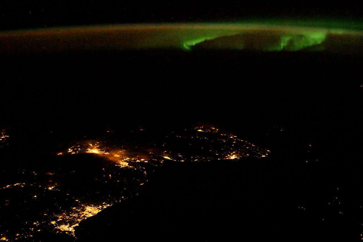 [:ja]【宇宙からの地球絶景】No.475: スコットランドとオーロラ🏴󠁧󠁢󠁳󠁣󠁴󠁿[:en][Earthview Wonders] No.475: Scotland and Aurora🏴󠁧󠁢󠁳󠁣󠁴󠁿[:]