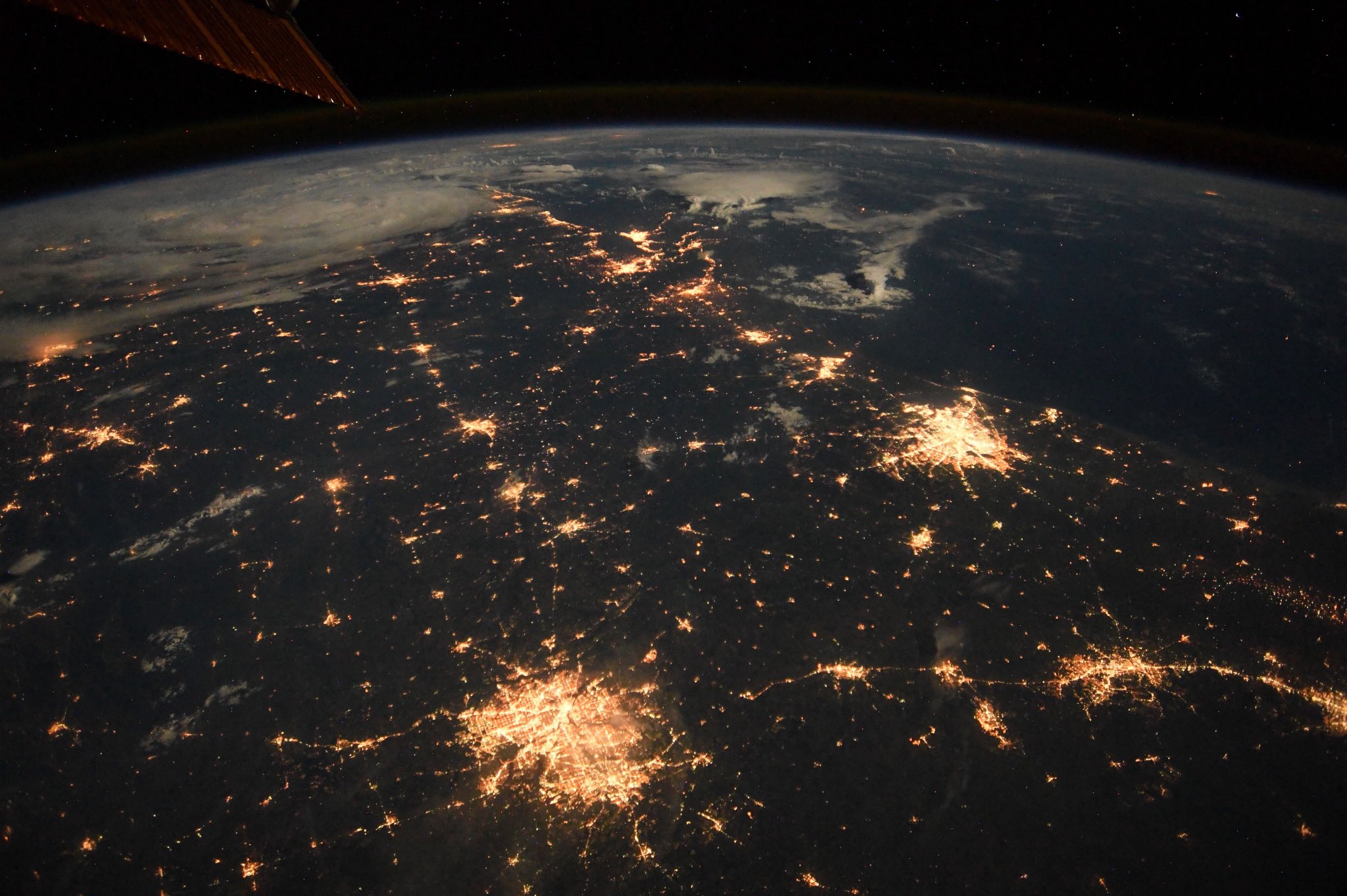 [:ja]【宇宙からの地球絶景】No.531: 米南部の光列🇺🇸[:en][Earthview Wonders] No.531: Lights of southern U.S.🇺🇸[:]