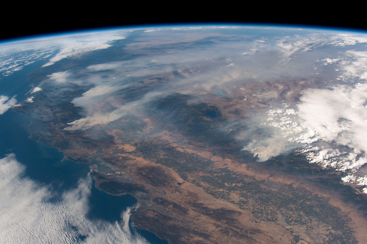 [:ja]【宇宙からの地球絶景】No.564: カリフォルニアの山火事🇺🇸[:en][Earthview Wonders] No.564: California Burning🇺🇸[:]