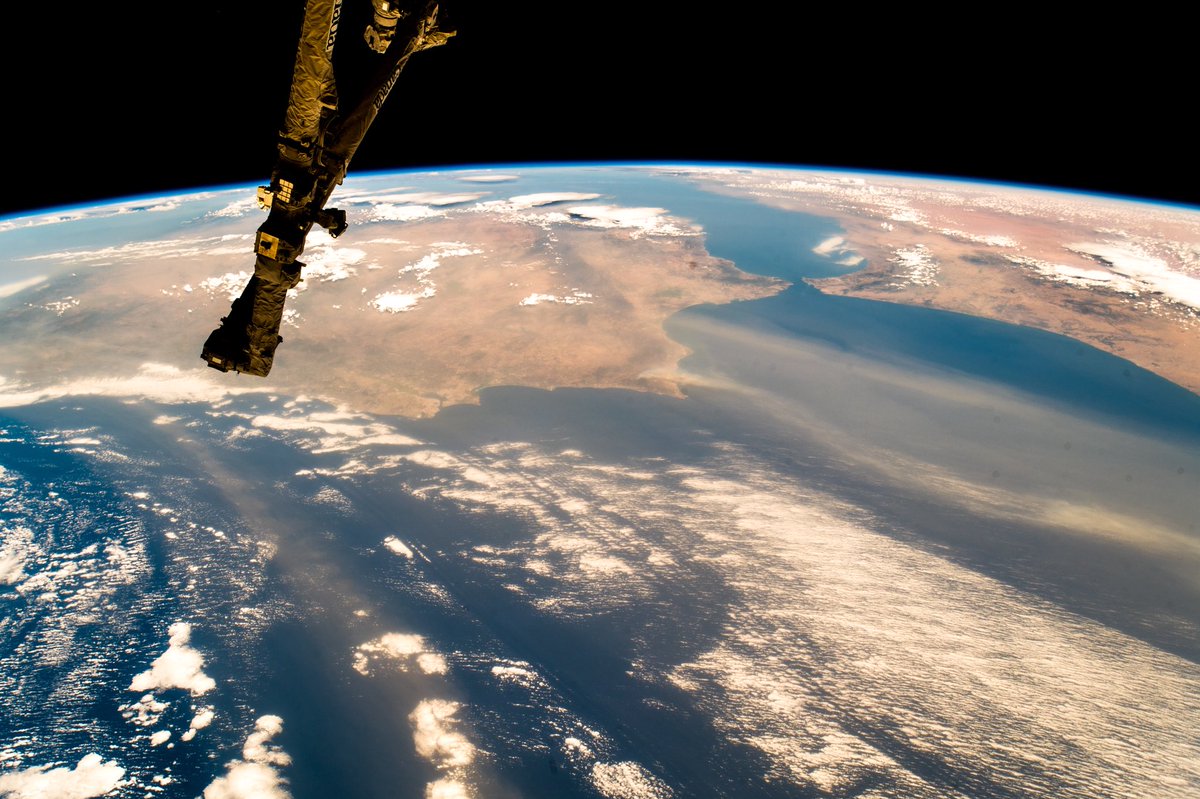 [:ja]【宇宙からの地球絶景】No.569: イベリア半島からのダスト🇵🇹🇪🇸[:en][Earthview Wonders] No.569: Dust from Iberian Peninsula🇵🇹🇪🇸[:]