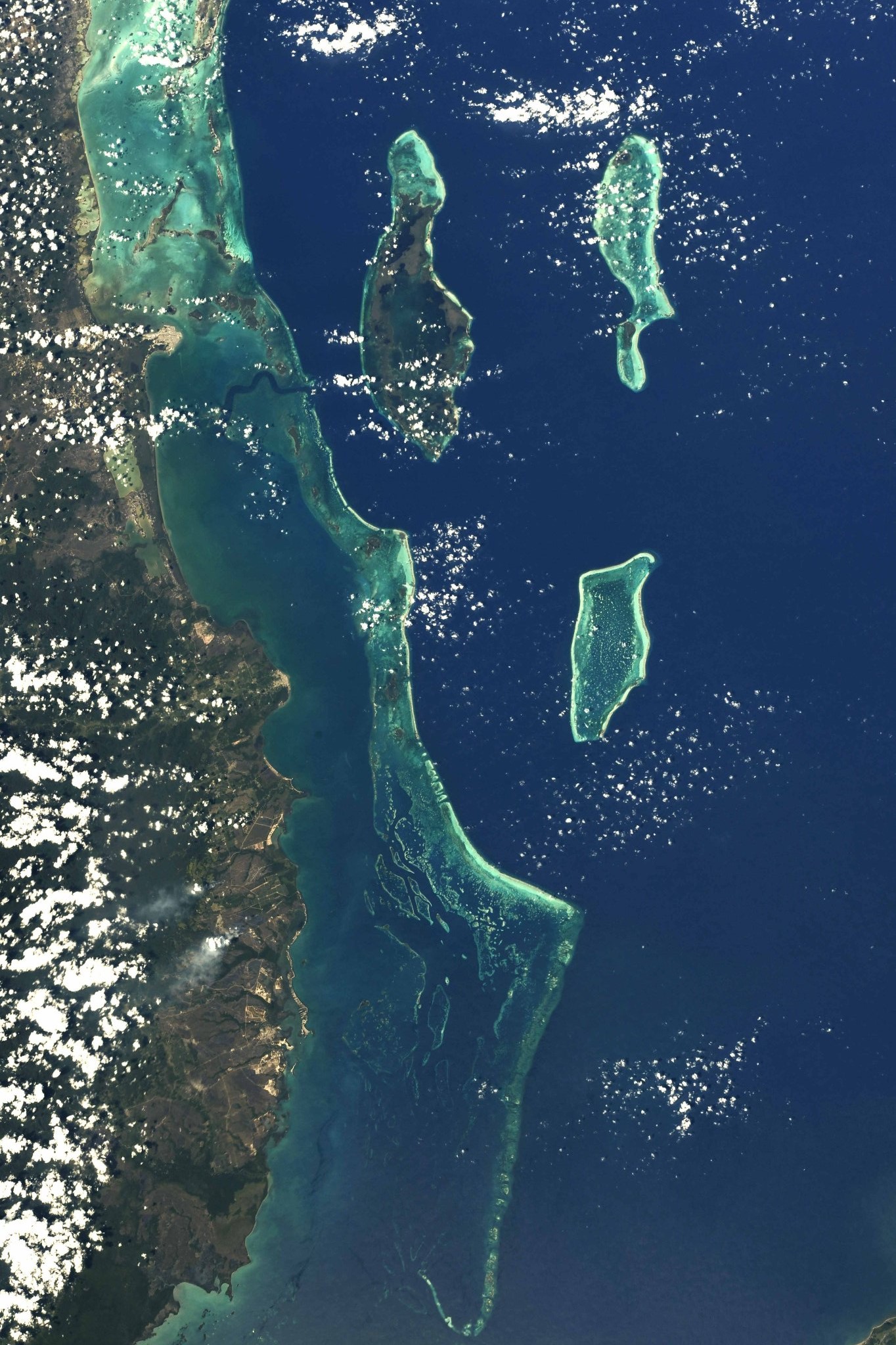 [:ja]【宇宙からの地球絶景】No.666: ベリーズ🇧🇿[:en][Earthview Wonders] No.666: Belize🇧🇿[:]