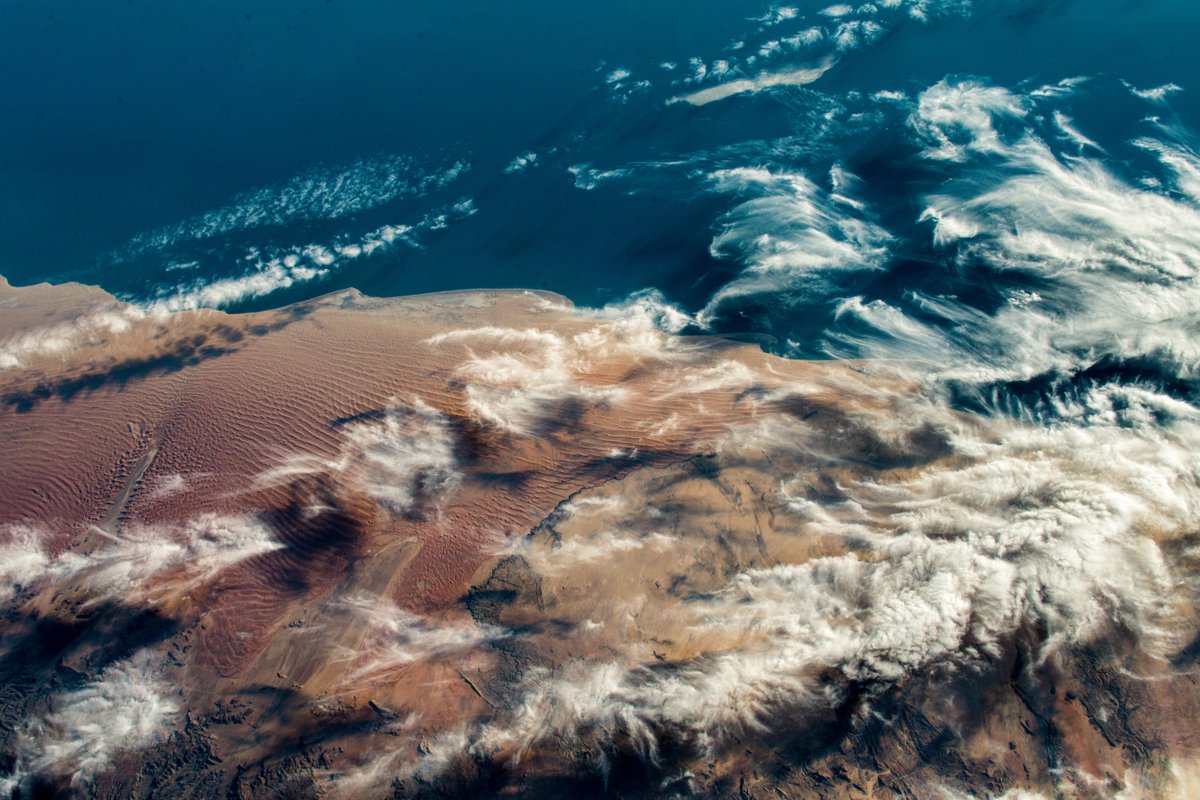 [:ja]【宇宙からの地球絶景】No.659: ナミビアのナミブ砂漠🇳🇦[:en][Earthview Wonders] No.659: Namib Desert, Namibia🇳🇦[:]