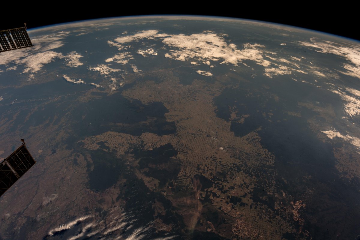 [:ja]【宇宙からの地球絶景】No.657: アマゾンの森林伐採[:en][Earthview Wonders] No.657: Amazon Deforestation[:]