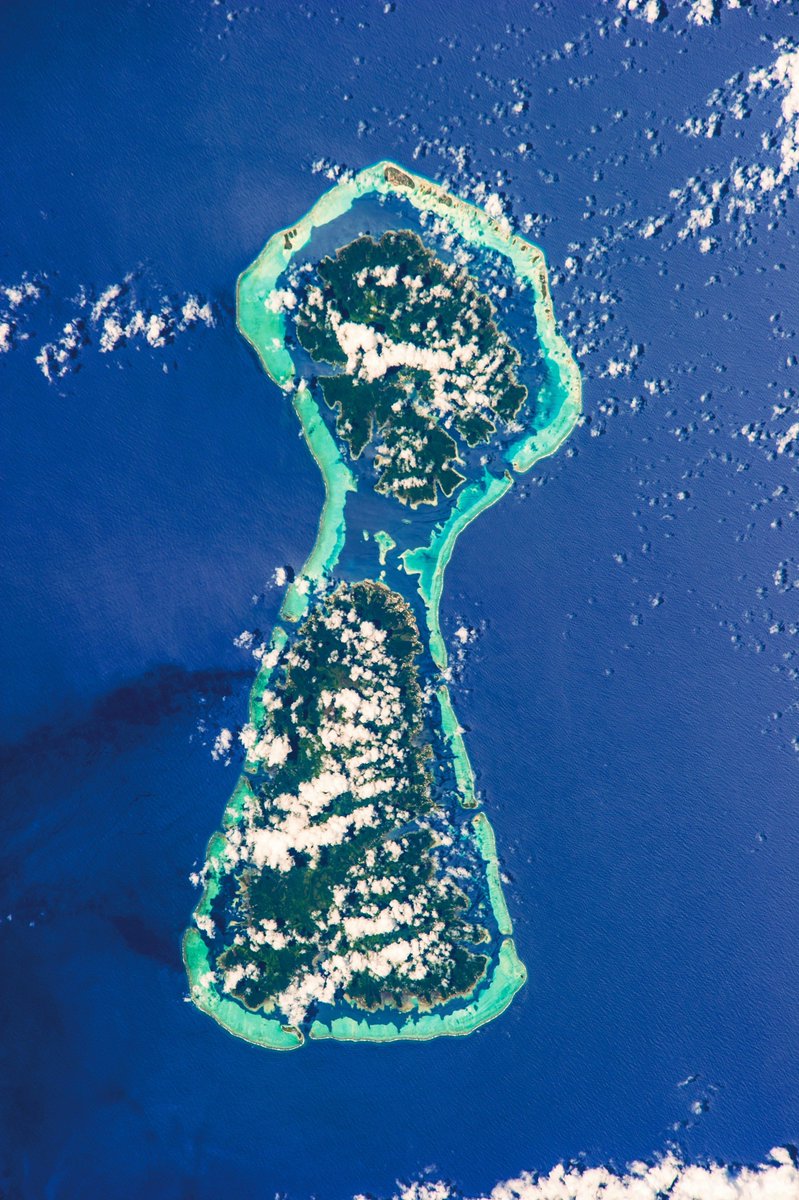 [:ja]【宇宙からの地球絶景】No.682: 南太平洋のリーワード諸島🇵🇫[:en][Earthview Wonders] No.682: Leeward Islands🇵🇫[:]