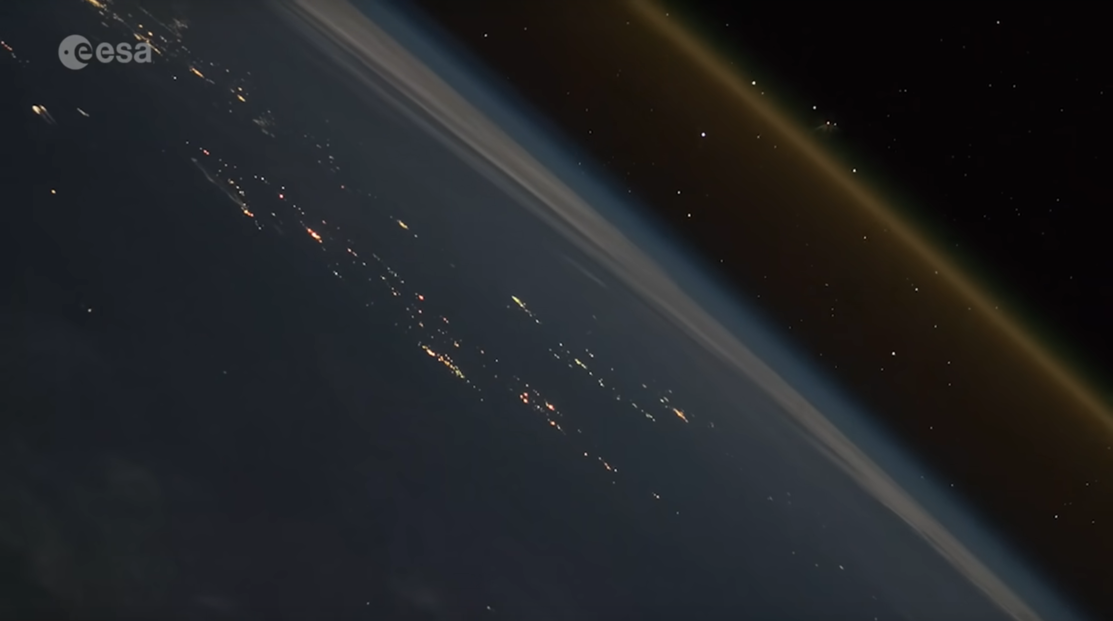 [:ja]【宇宙からの地球絶景】No.843: プログレス打ち上げ[:en][Earthview Wonders] No.843: Leaving Earth[:]