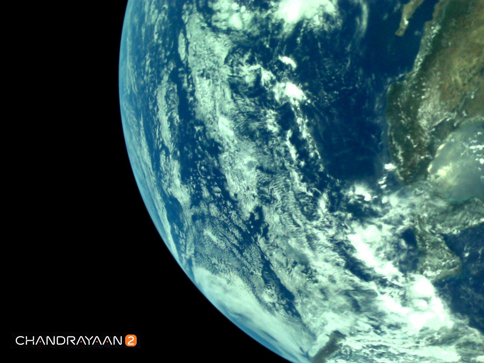 [:ja]【宇宙からの地球絶景】No.826: チャンドラヤーン2号が撮影した地球🇮🇳[:en][Earthview Wonders] No.826: Chandrayaan 2🇮🇳[:]