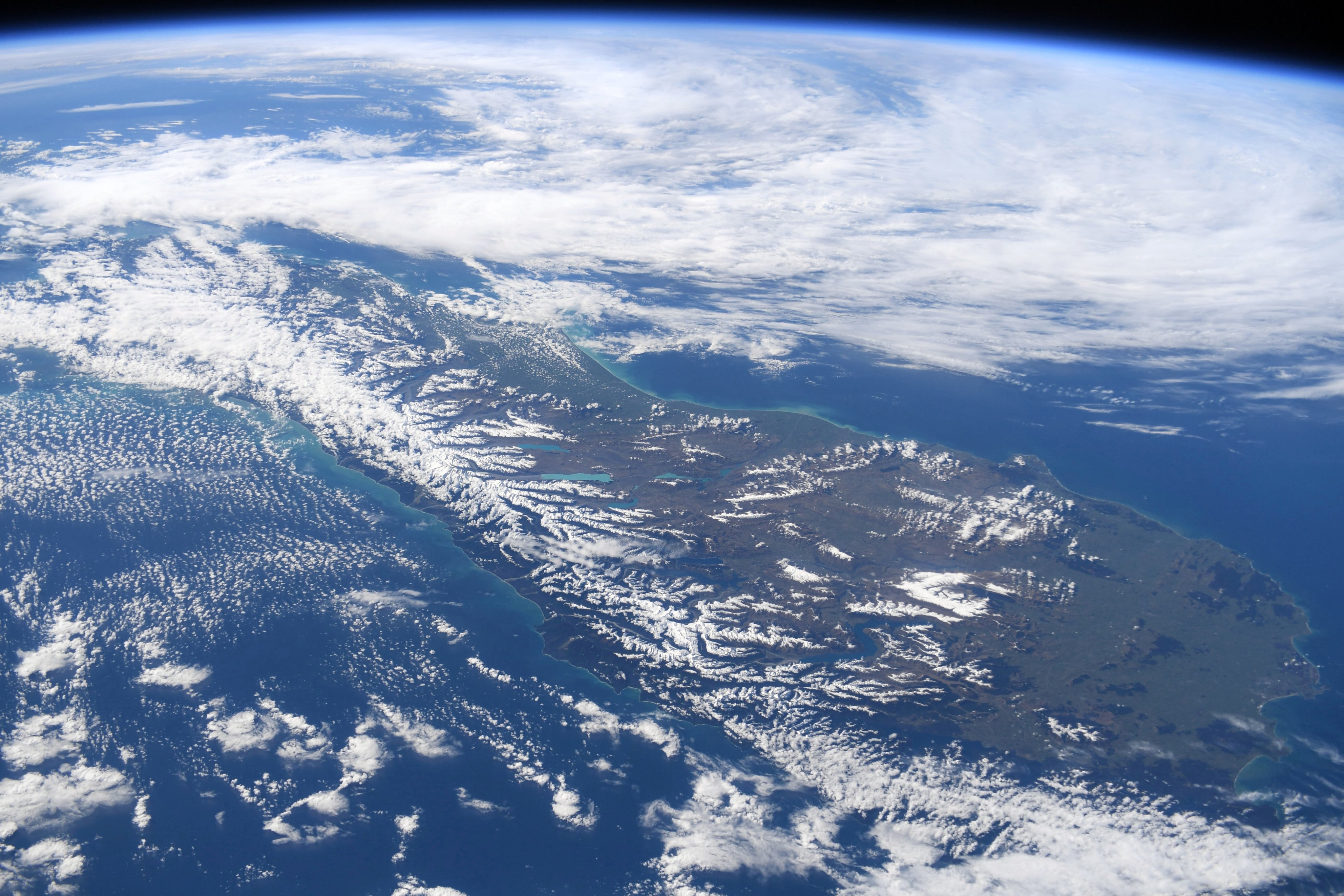 [:ja]【宇宙からの地球絶景】No.858: ニュージーランド南島🇳🇿[:en][Earthview Wonders] No.858: South Island, New Zealand🇳🇿[:]