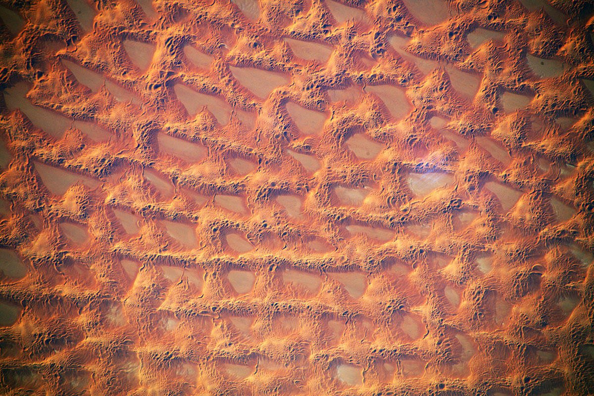 [:ja]【宇宙からの地球絶景】No.870: アフリカの地球アート[:en][Earthview Wonders] No.870: African Earth Art[:]