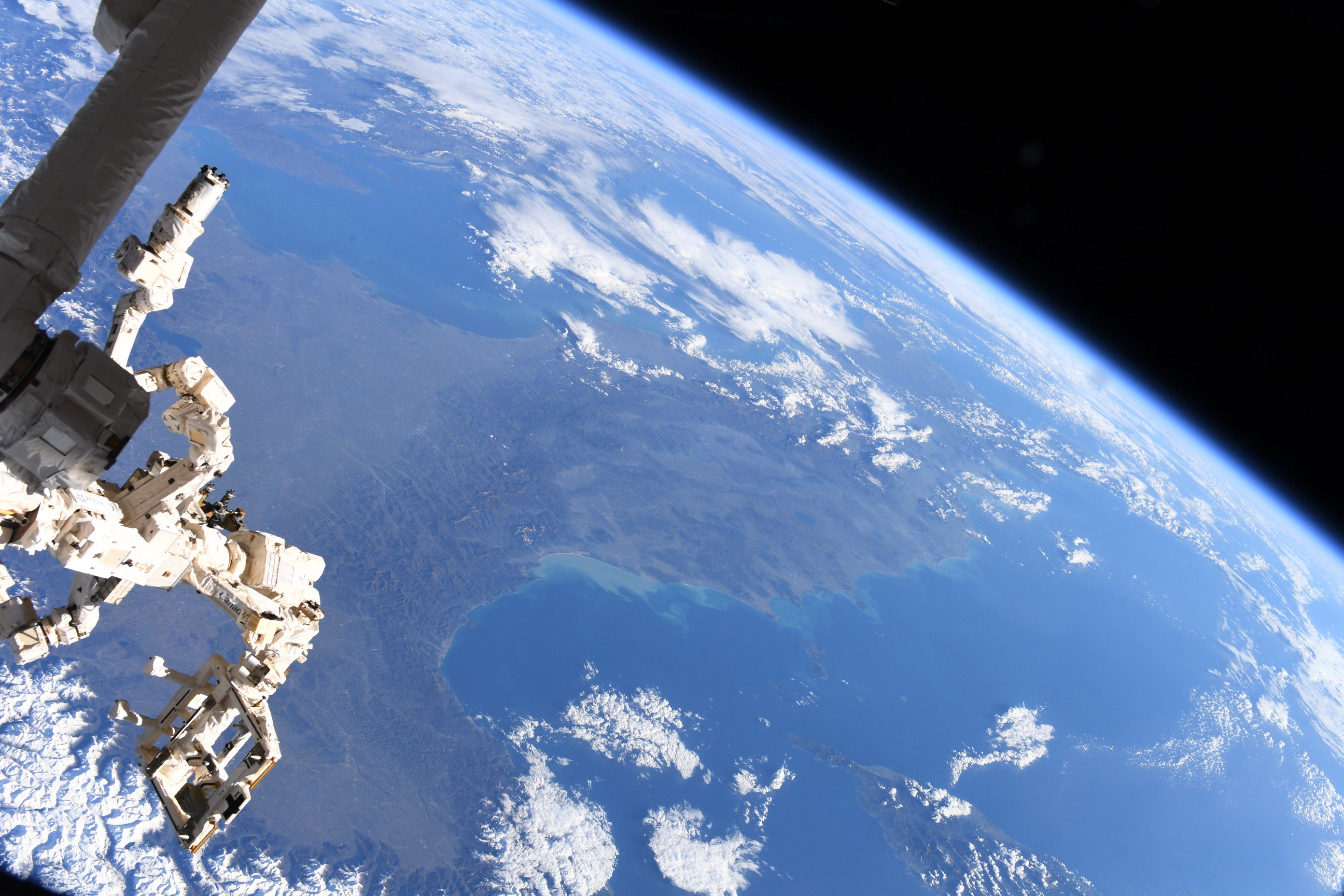 [:ja]【宇宙からの地球絶景】No.940: イタリア🇮🇹[:en][Earthview Wonders] No.940: Italy🇮🇹[:]