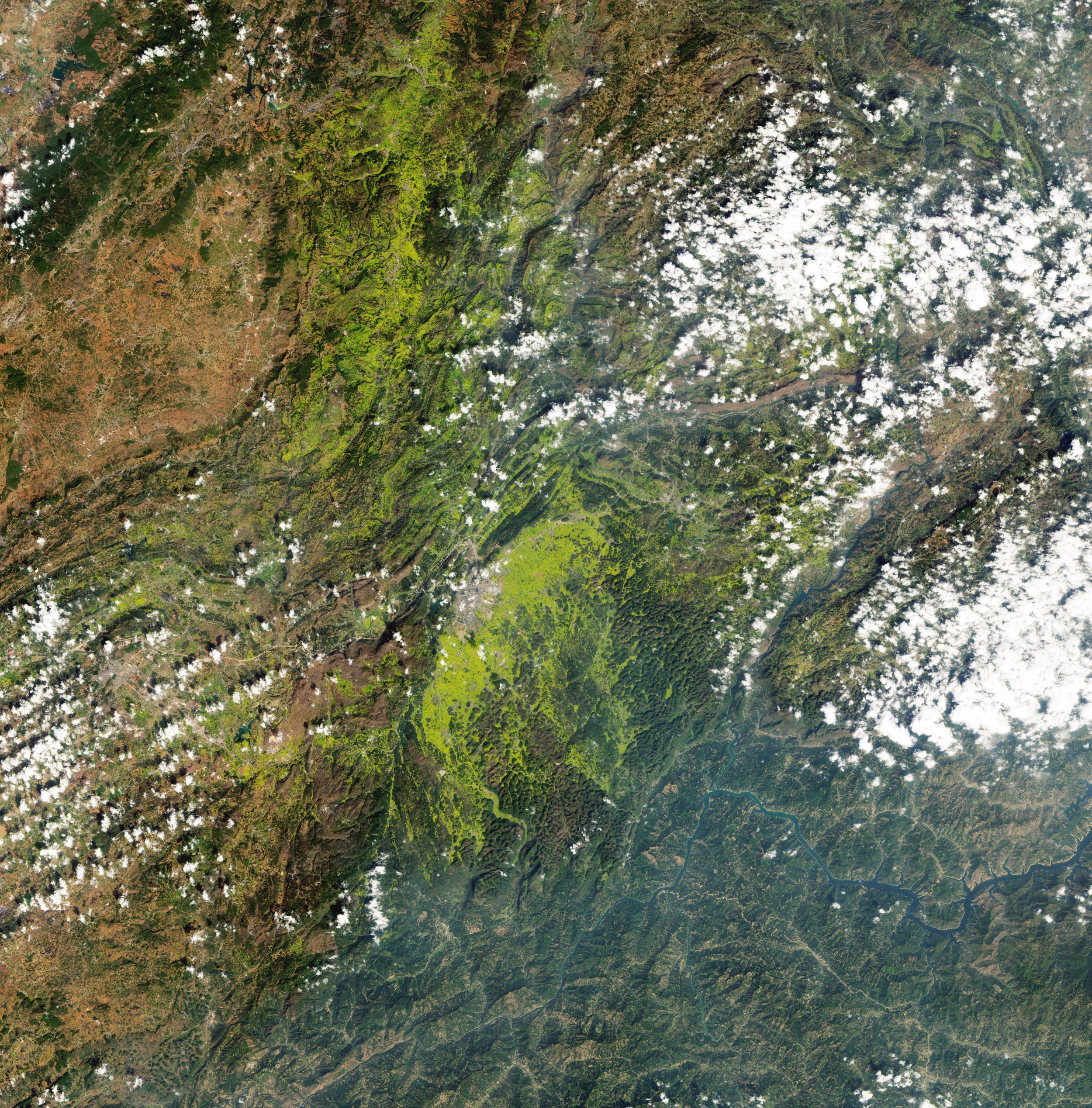 [:ja]【宇宙からの地球絶景】No.965: 中国の菜の花畑🇨🇳[:en][Earthview Wonders] No.965: Canola Flowers of China🇨🇳[:]