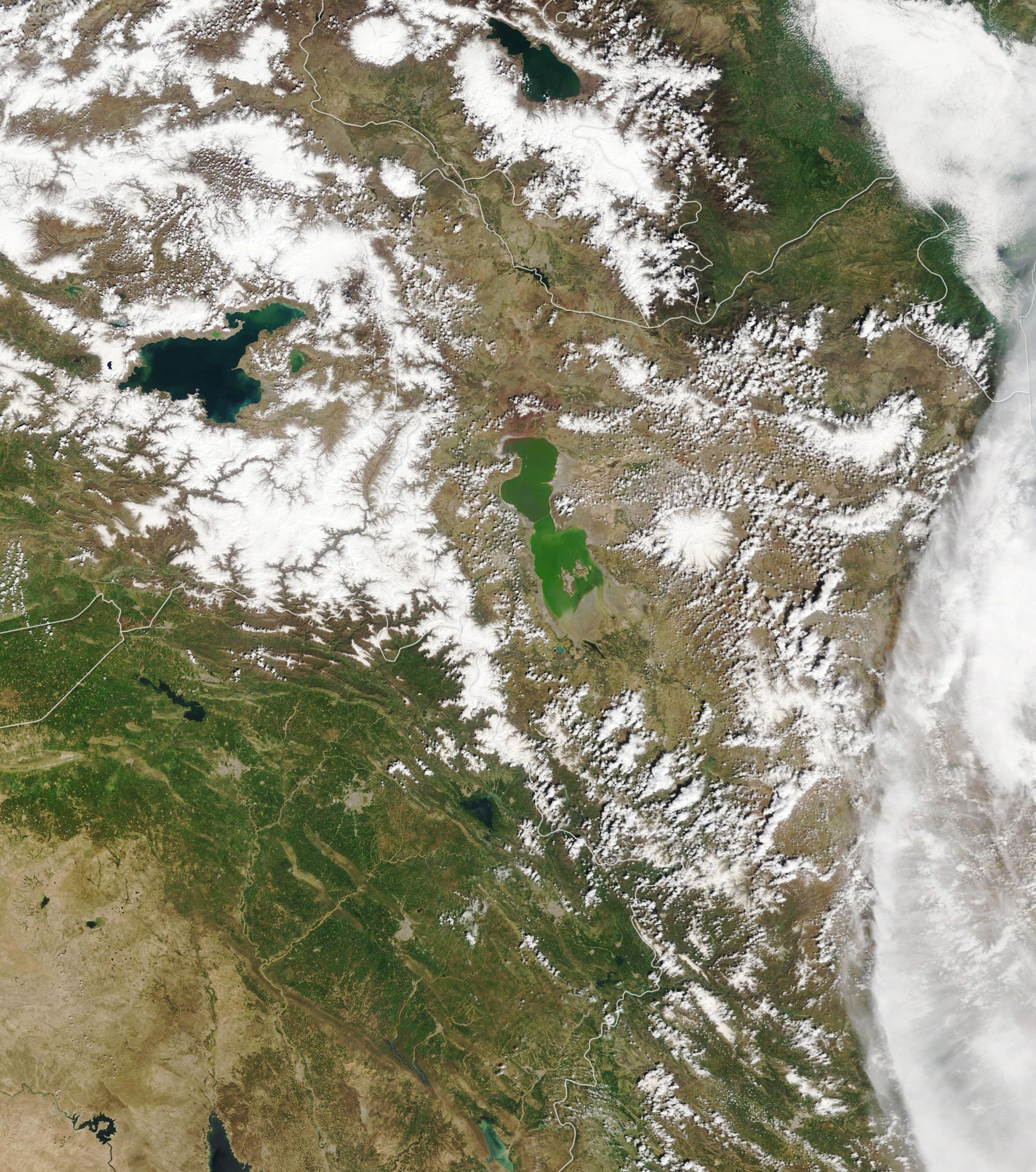 [:ja]【宇宙からの地球絶景】No.995: ウルミア湖🇮🇷[:en][Earthview Wonders] No.995: Lake Urmia🇮🇷[:]
