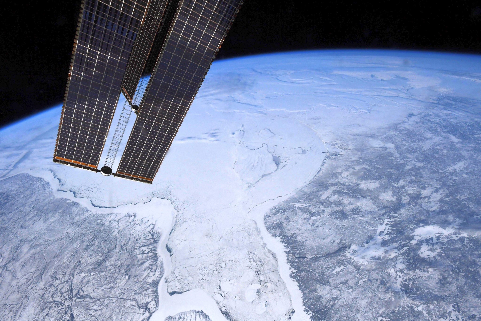 [:ja]【宇宙からの地球絶景】No.998: 冬のハドソン湾🇨🇦[:en][Earthview Wonders] No.998: Wintry Hudson Bay🇨🇦[:]