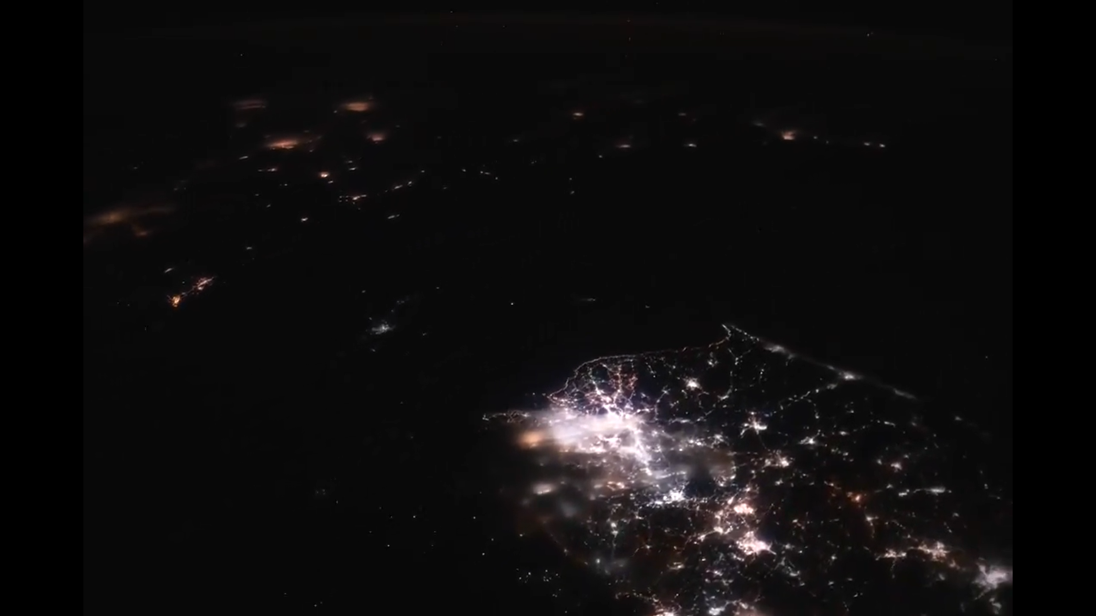[:ja]【宇宙からの地球絶景】No.1046: 朝鮮半島の38度線🇰🇵🇰🇷[:en][Earthview Wonders] No.1046: 38th Parallel of Korean Peninsula🇰🇵🇰🇷[:]