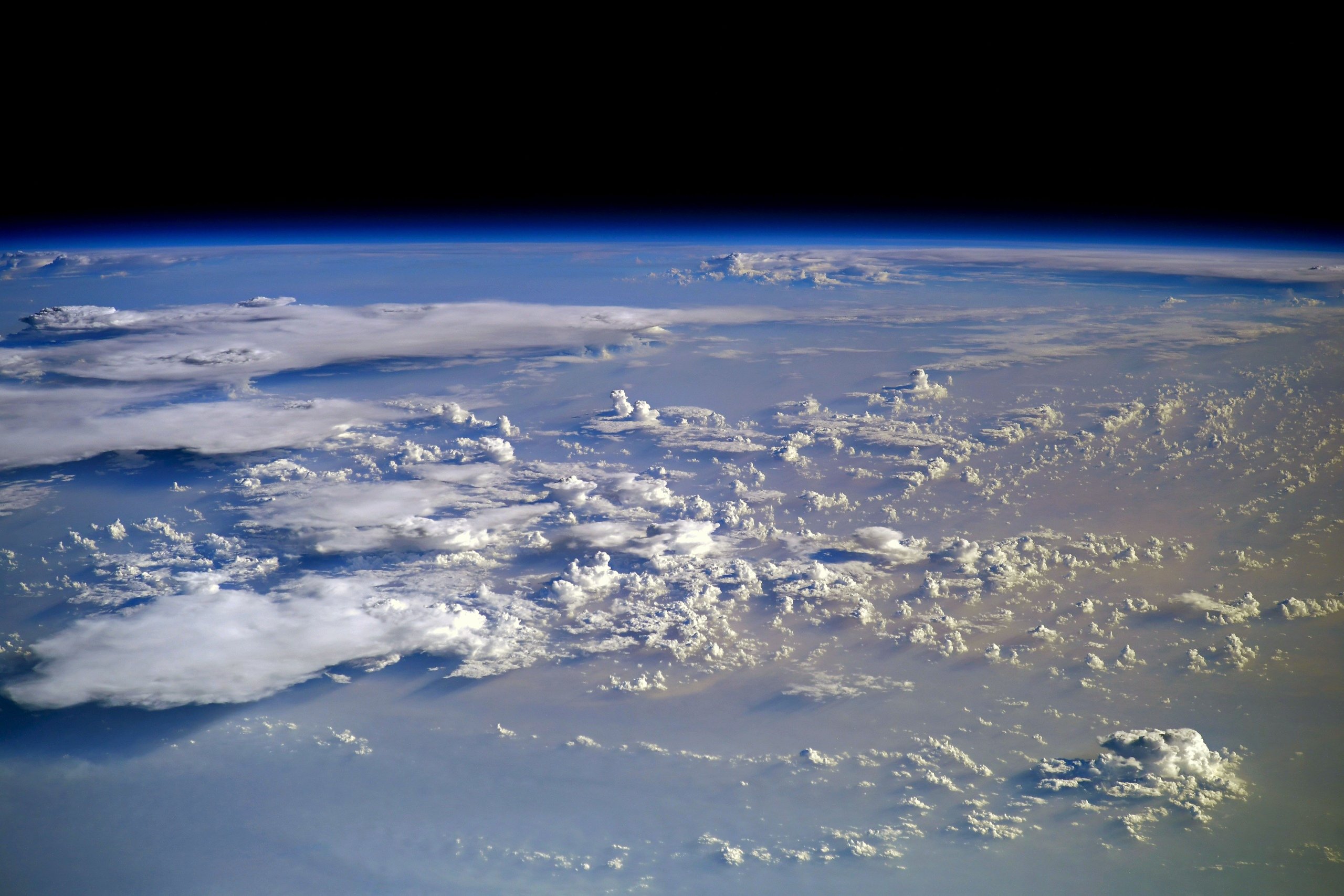 [:ja]【宇宙からの地球絶景】No.1060: 雲景[:en][Earthview Wonders] No.1060: Cloudscape[:]