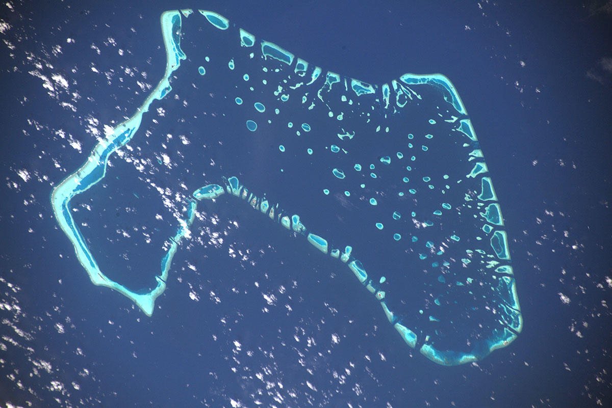 [:ja]【宇宙からの地球絶景】No.1074: モルディブ🇲🇻[:en][Earthview Wonders] No.1074: Maldives🇲🇻[:]