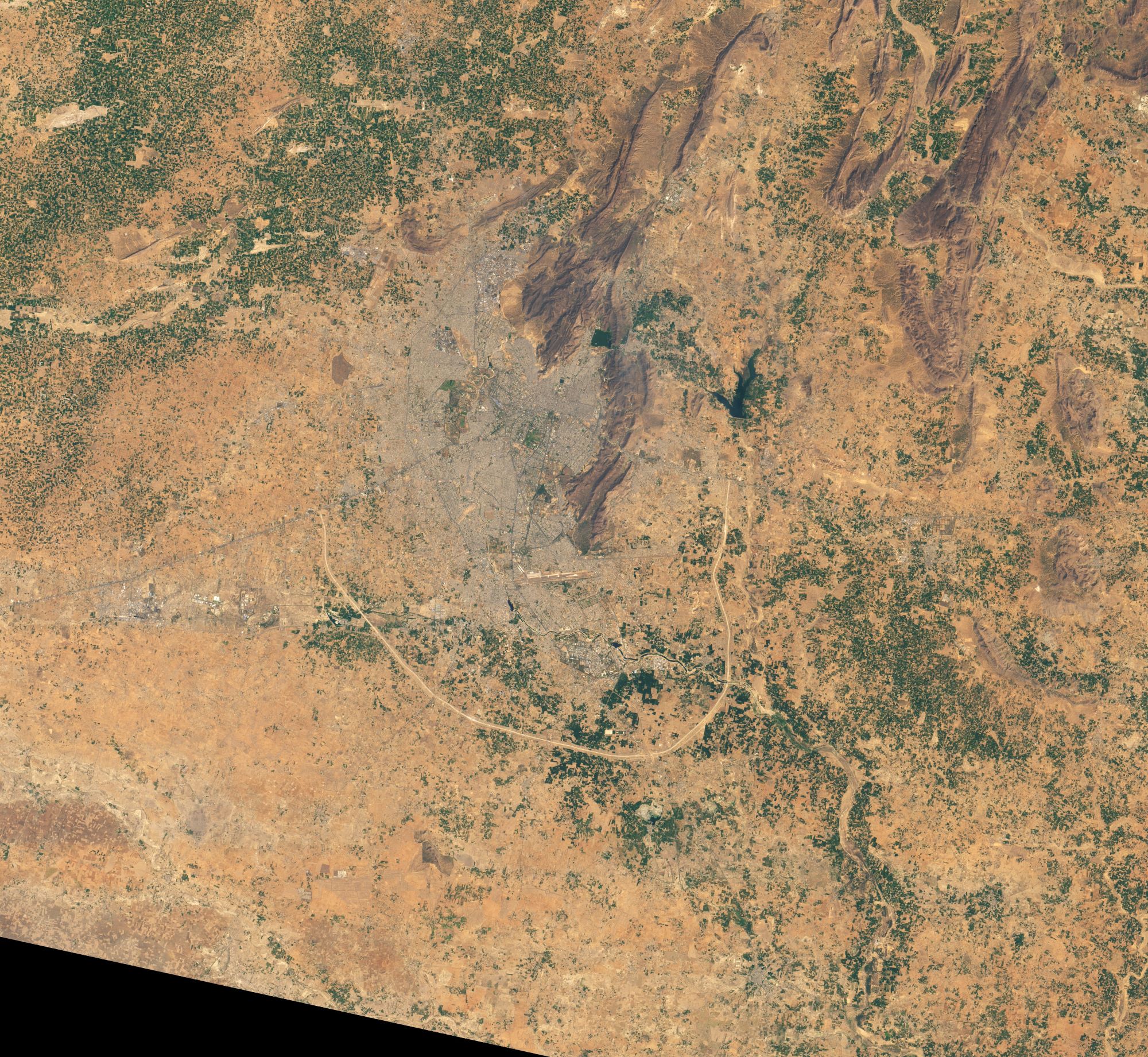 [:ja]【宇宙からの地球絶景】No.1103: インドのジャイプル🇮🇳[:en][Earthview Wonders] No.1103: Jaipur, India🇮🇳[:]