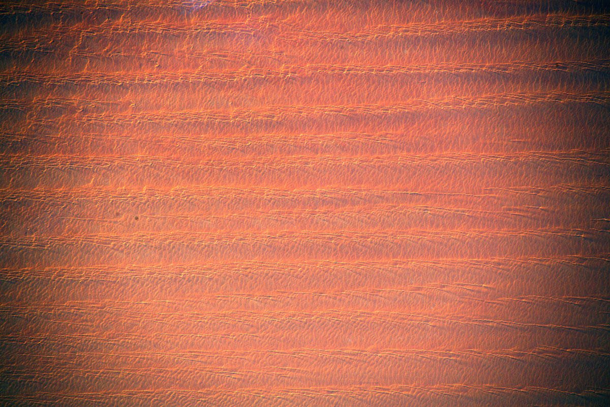 [:ja]【宇宙からの地球絶景】No.1105: モーリタニアの砂漠アート🇲🇷[:en][Earthview Wonders] No.1105: Art in Mauritania🇲🇷[:]
