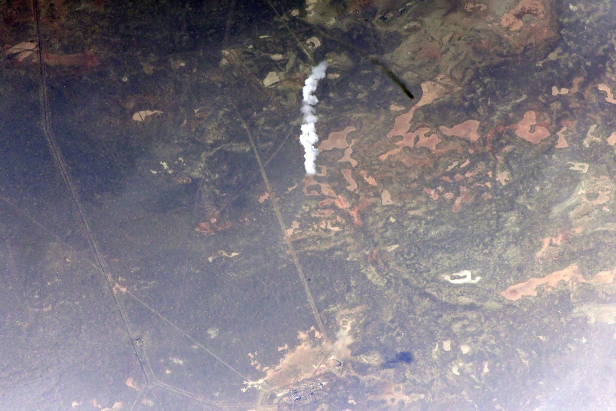 [:ja]【宇宙からの地球絶景】No.1138: ソユーズ宇宙船の打ち上げ[:en][Earthview Wonders] No.1138: Soyuz MS-17 Launch[:]