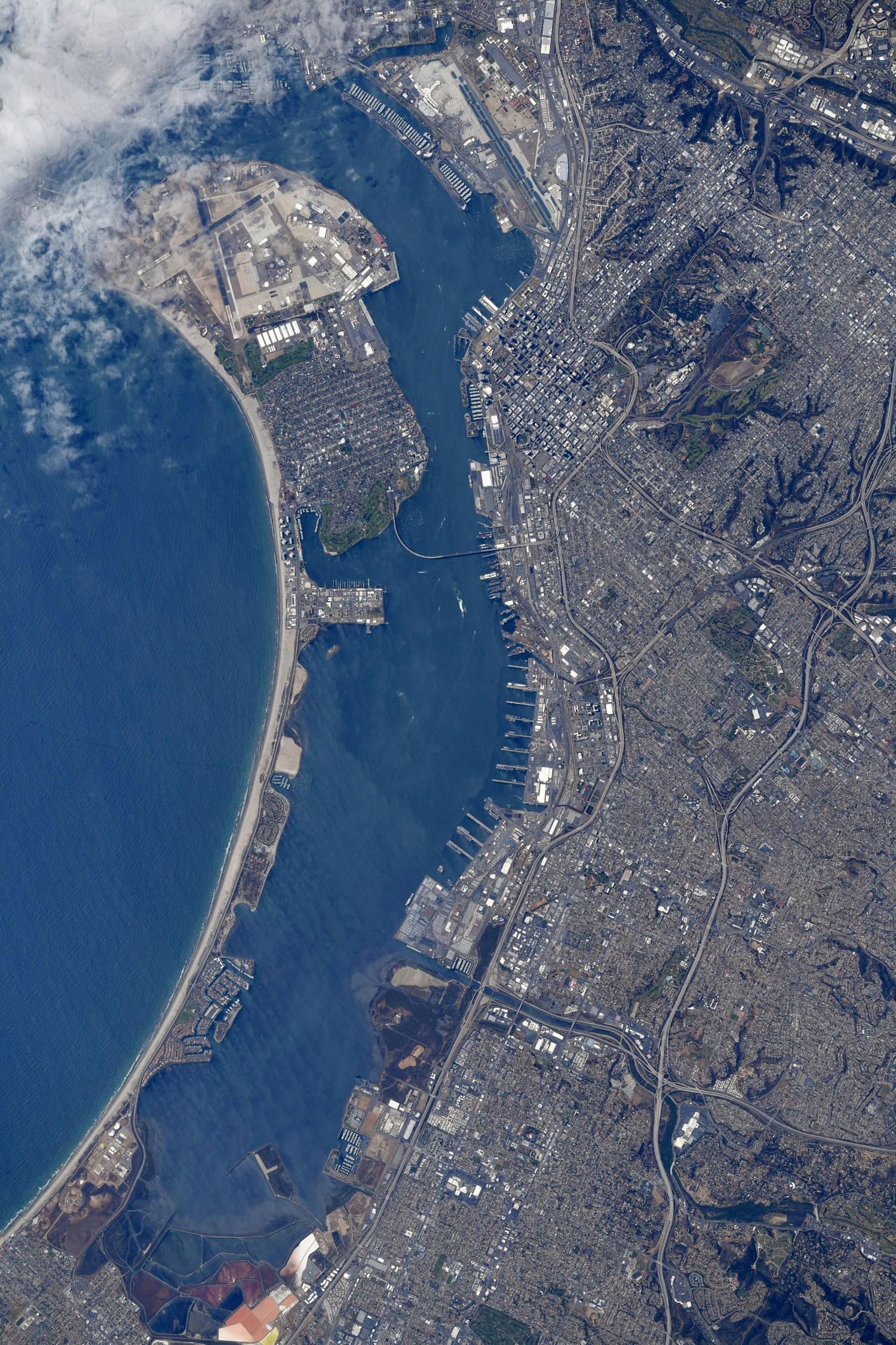 [:ja]【宇宙からの地球絶景】No.1195: サンディエゴ🇺🇸[:]