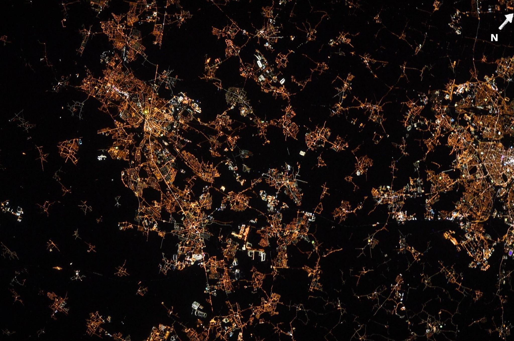 [:ja]【宇宙からの地球絶景】No.1207: フランスのリール🇫🇷[:]