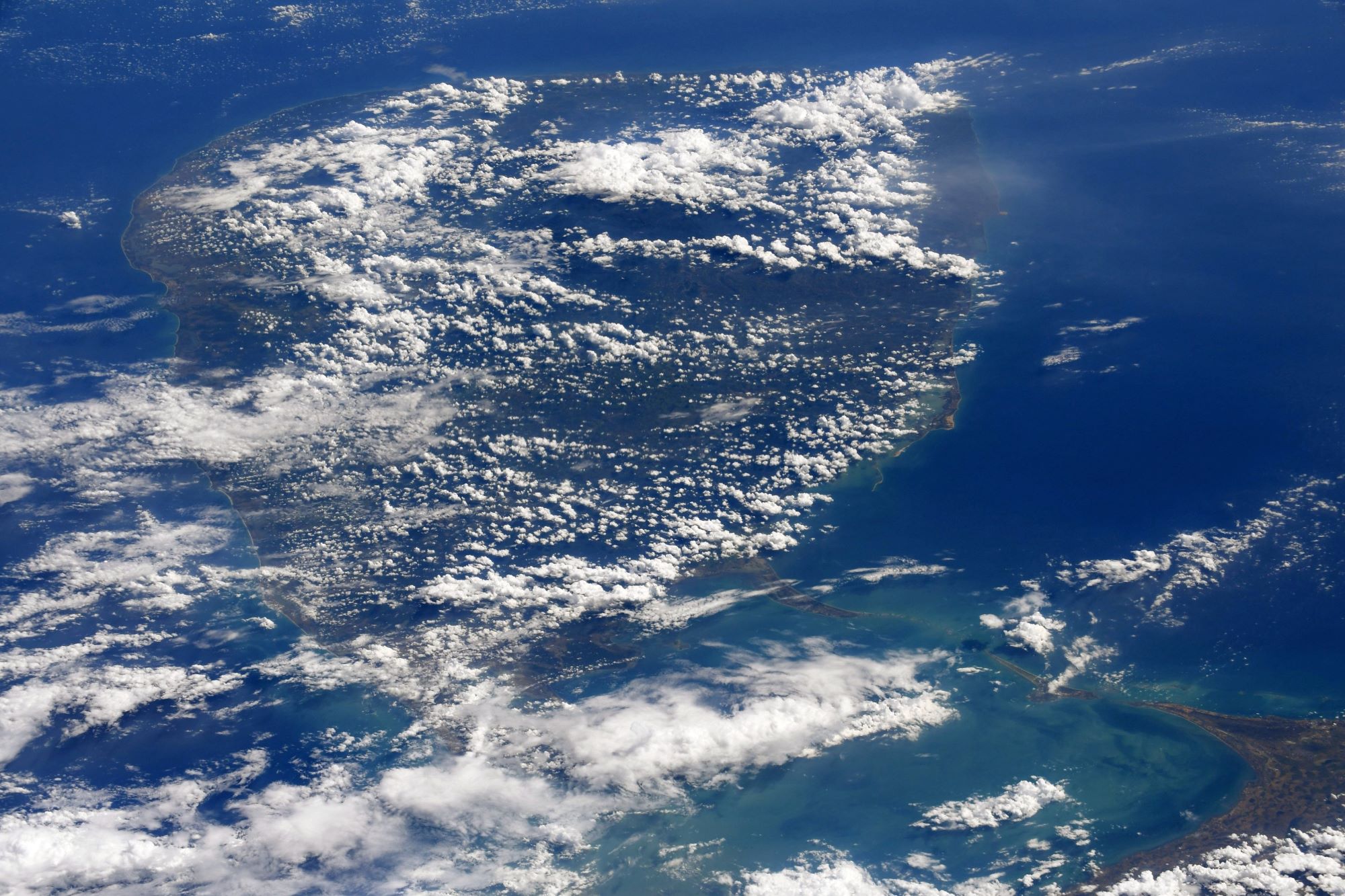 [:ja]【宇宙からの地球絶景】No.1233: スリランカ🇱🇰[:]