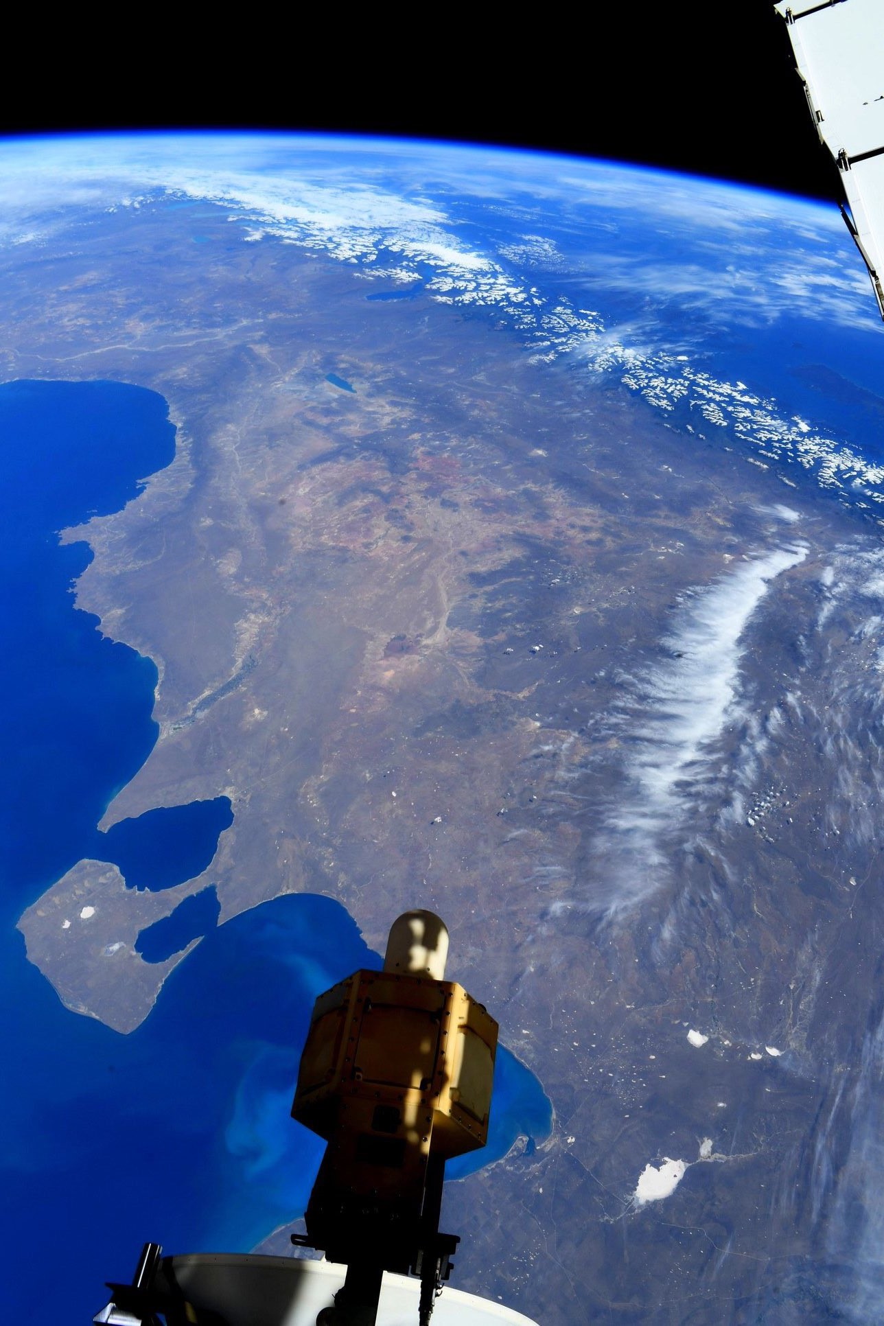 [:ja]【宇宙からの地球絶景】No.1251: サン・マティアス湾🇦🇷[:]