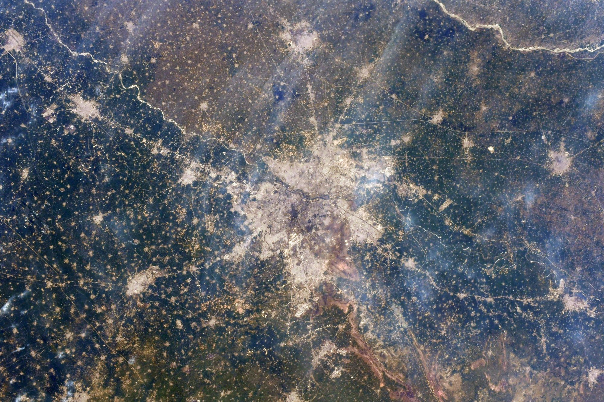 [:ja]【宇宙からの地球絶景】No.1258: ケニアのナイロビ🇰🇪[:]