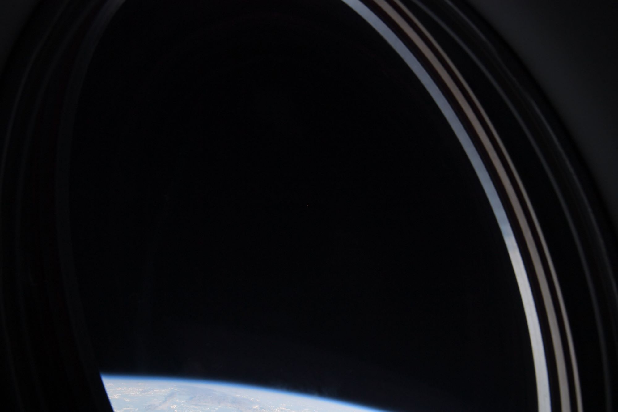 [:ja]【宇宙からの地球絶景】No.1278: 国際宇宙ステーション[:]