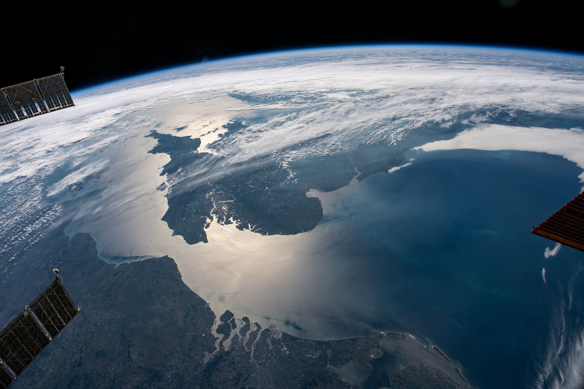 [:ja]【宇宙からの地球絶景】No.1318: ドーバー海峡🇬🇧🇫🇷[:]