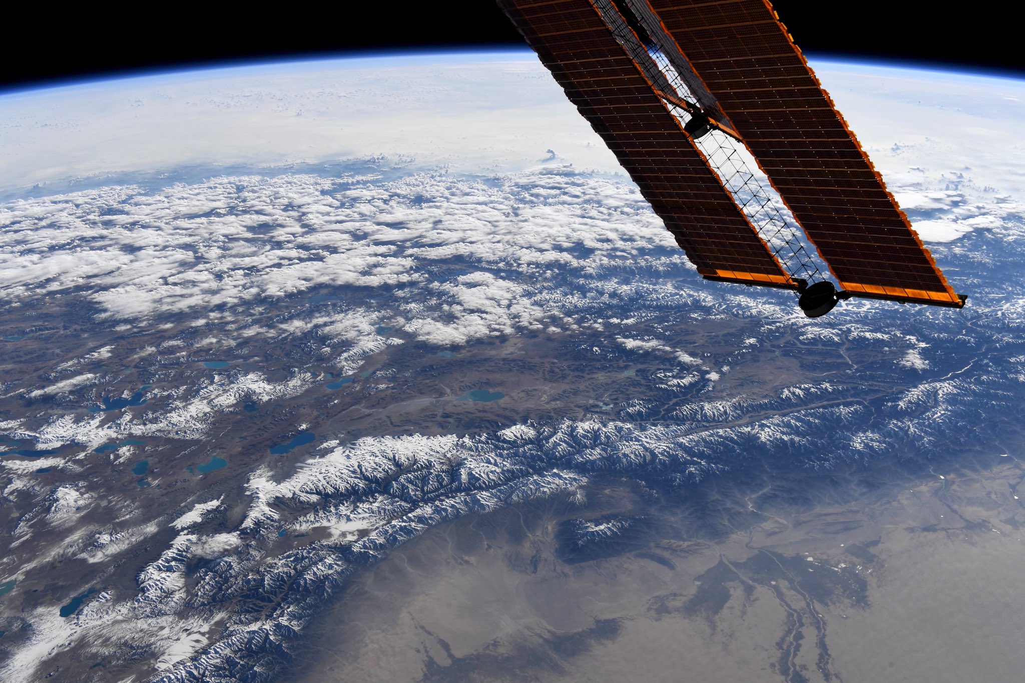 [:ja]【宇宙からの地球絶景】No.1403: チベット北西部🇨🇳🇮🇳[:]