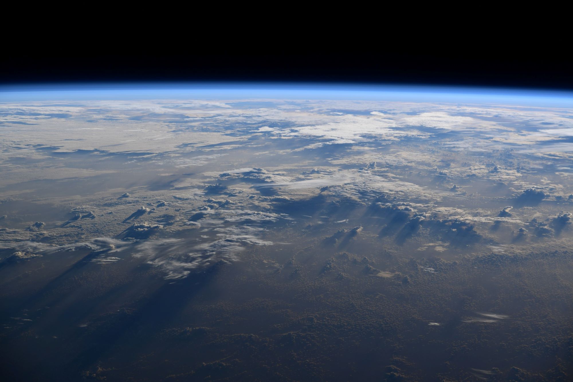 [:ja]【宇宙からの地球絶景】No.1435: アースビュー[:]