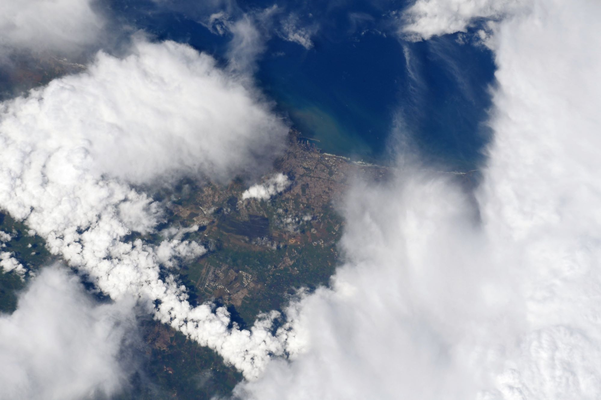 [:ja]【宇宙からの地球絶景】No.1484: カサブランカ🇲🇦[:]