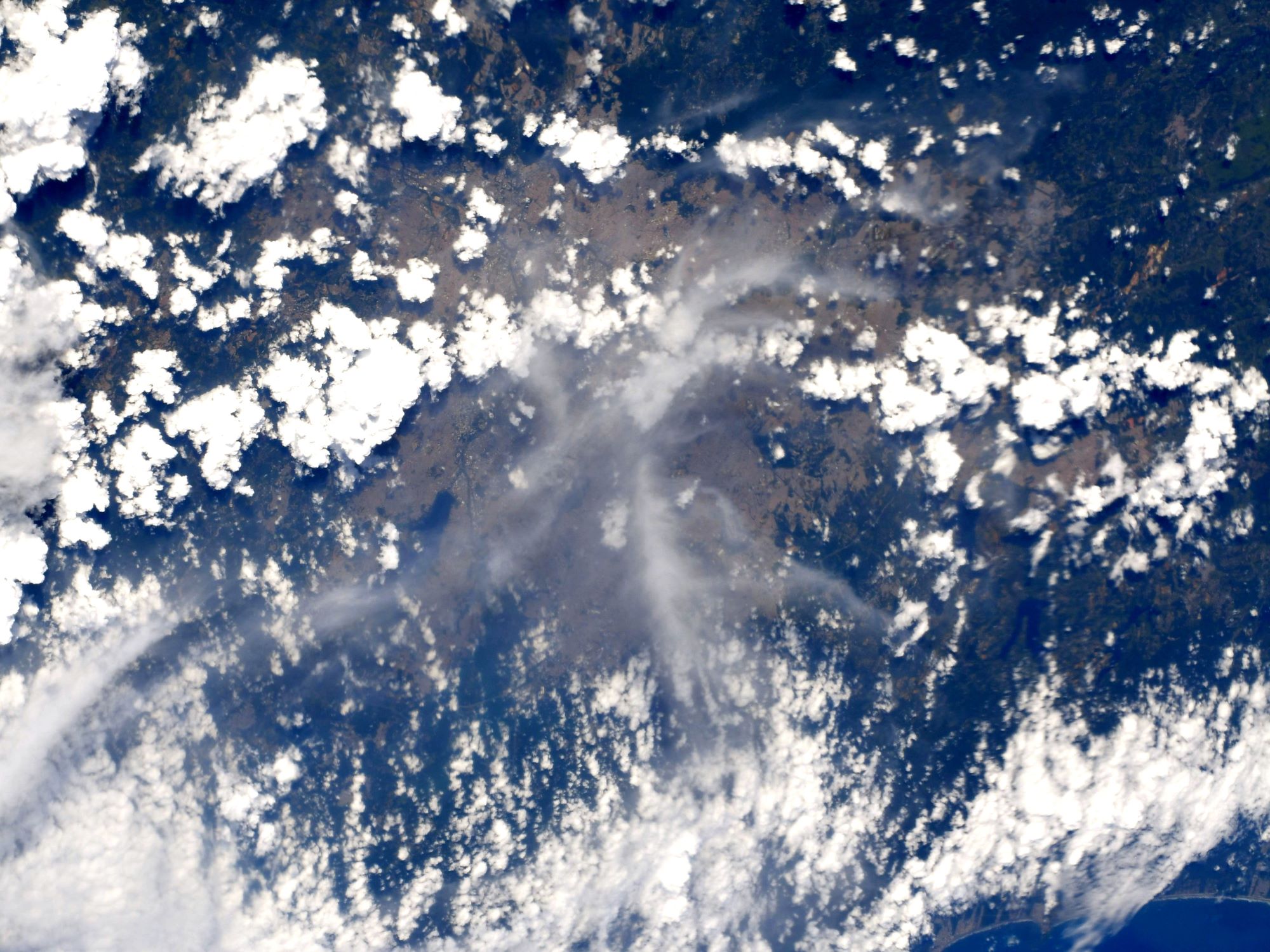 [:ja]【宇宙からの地球絶景】No.1521: サンパウロ🇧🇷[:]