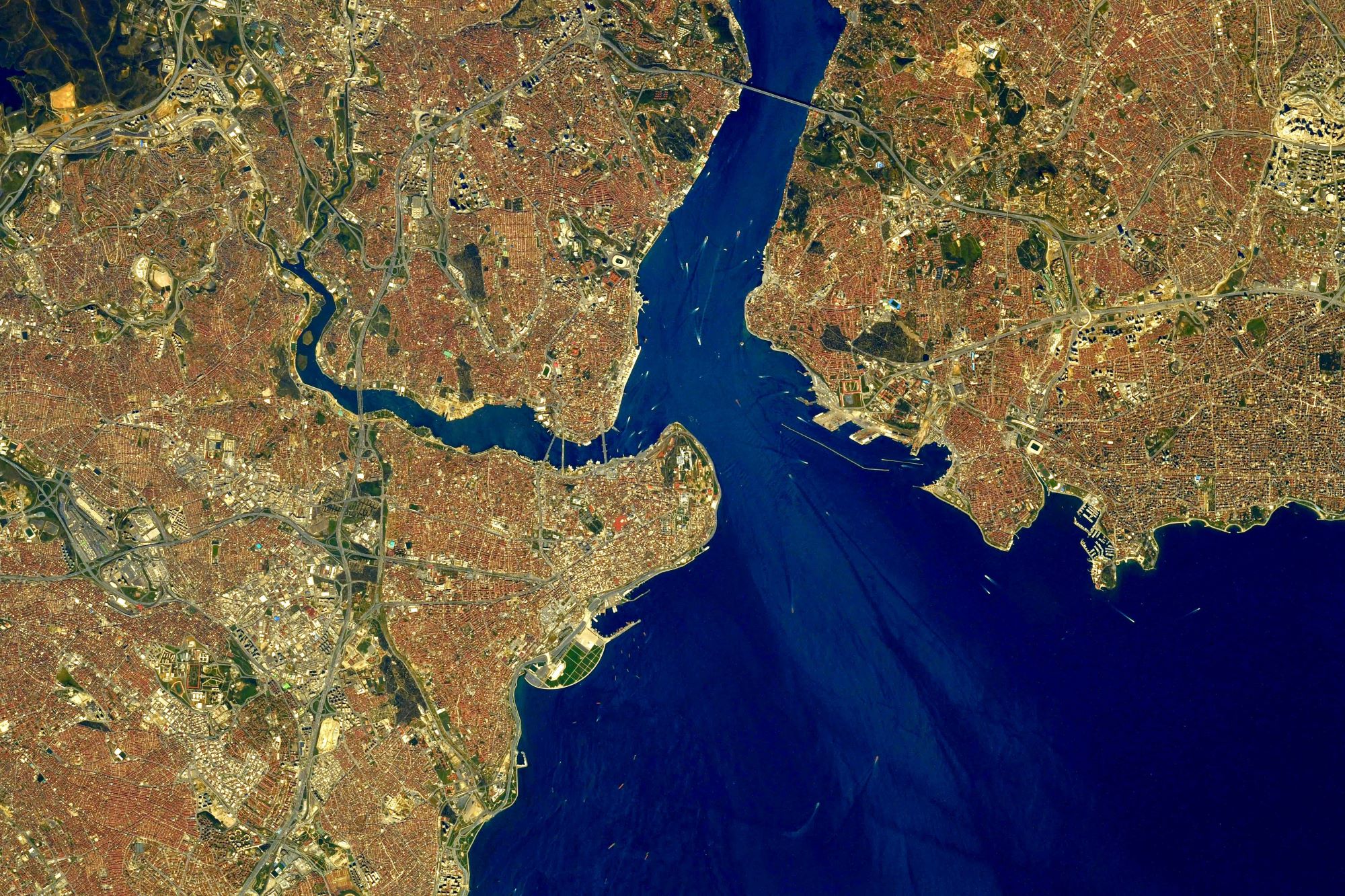 [:ja]【宇宙からの地球絶景】No.1539: イスタンブール🇹🇷[:]