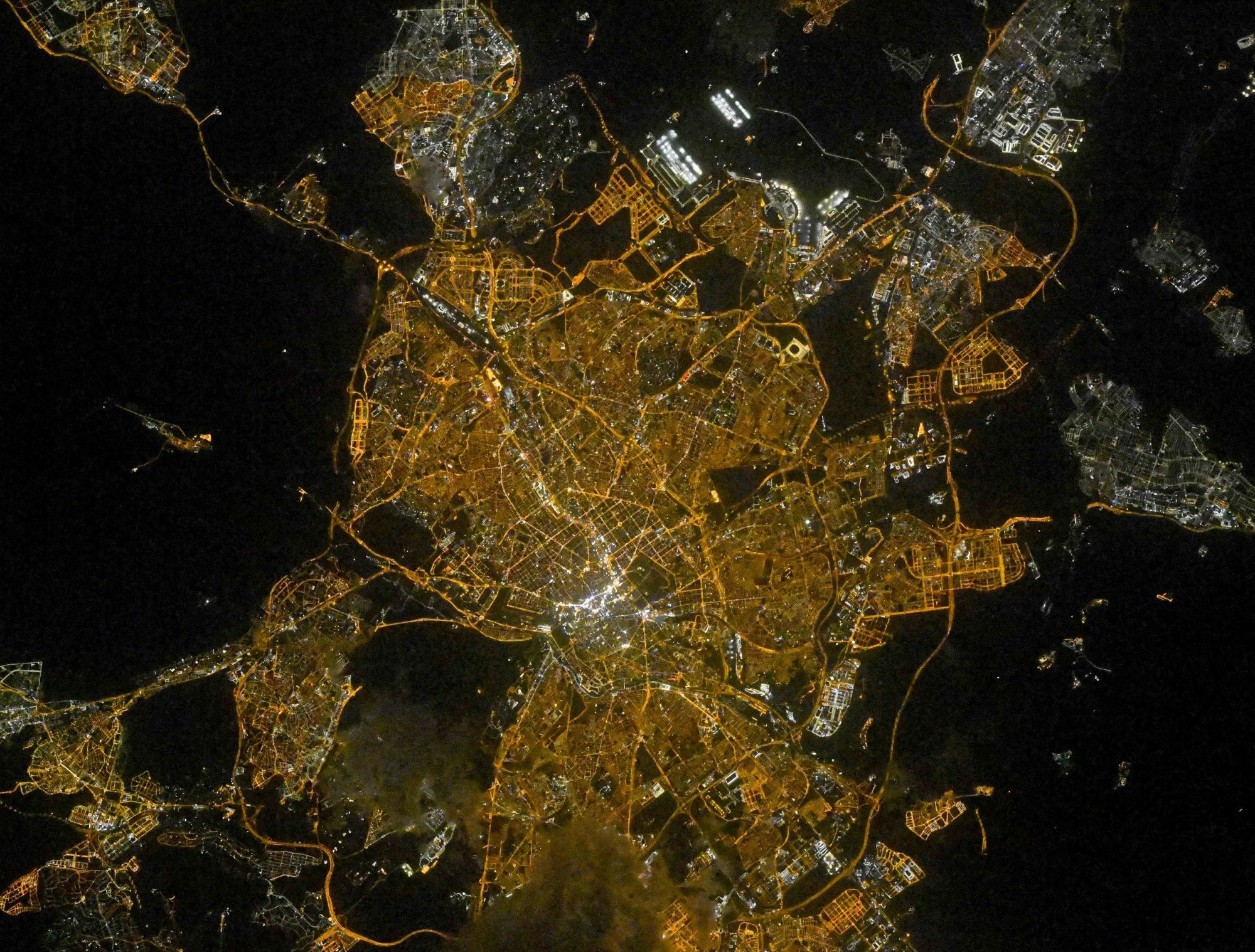 [:ja]【宇宙からの地球絶景】No.1560: マドリード🇪🇸[:]